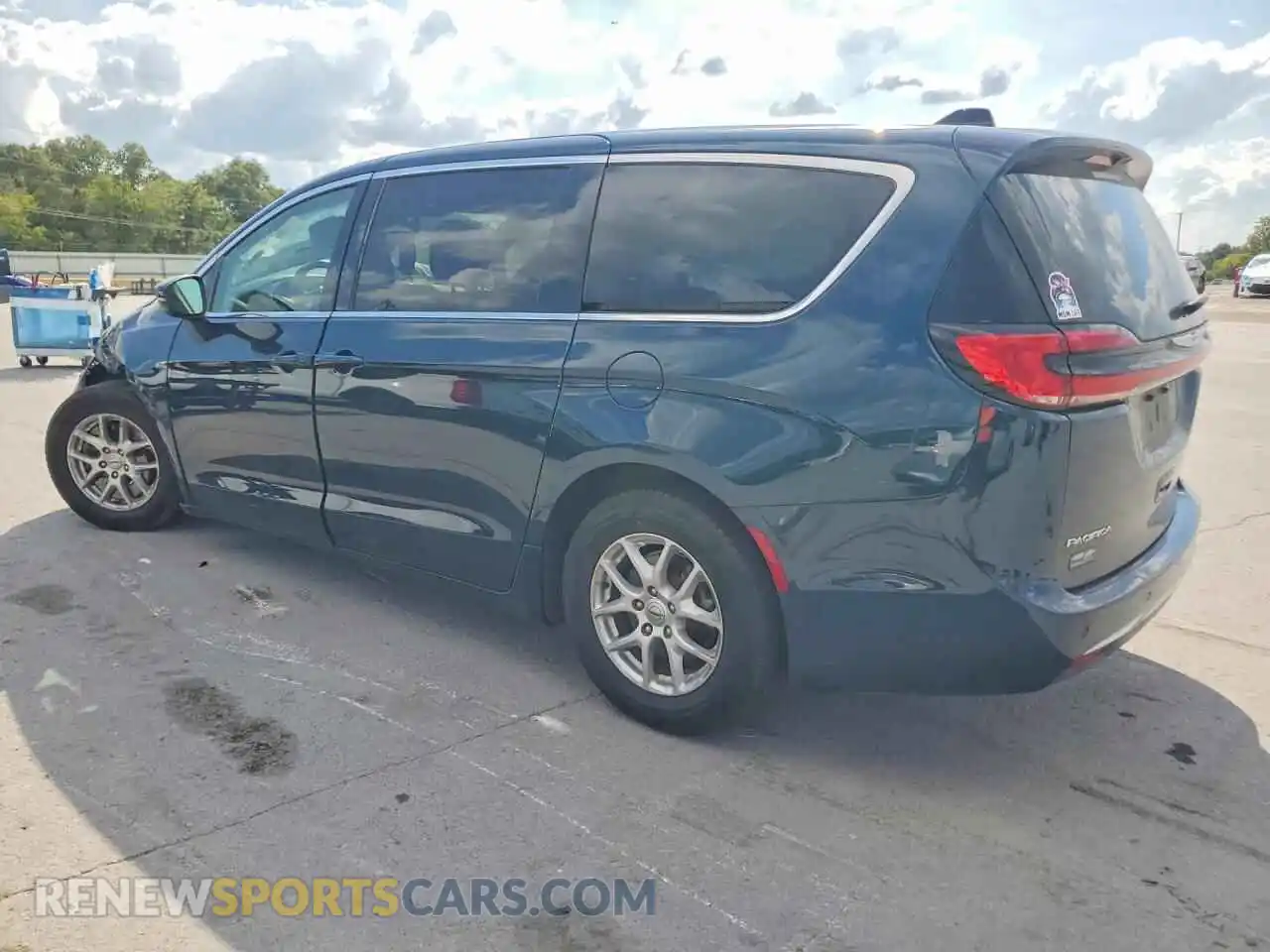 2 Photograph of a damaged car 2C4RC1BG1PR578381 CHRYSLER PACIFICA 2023