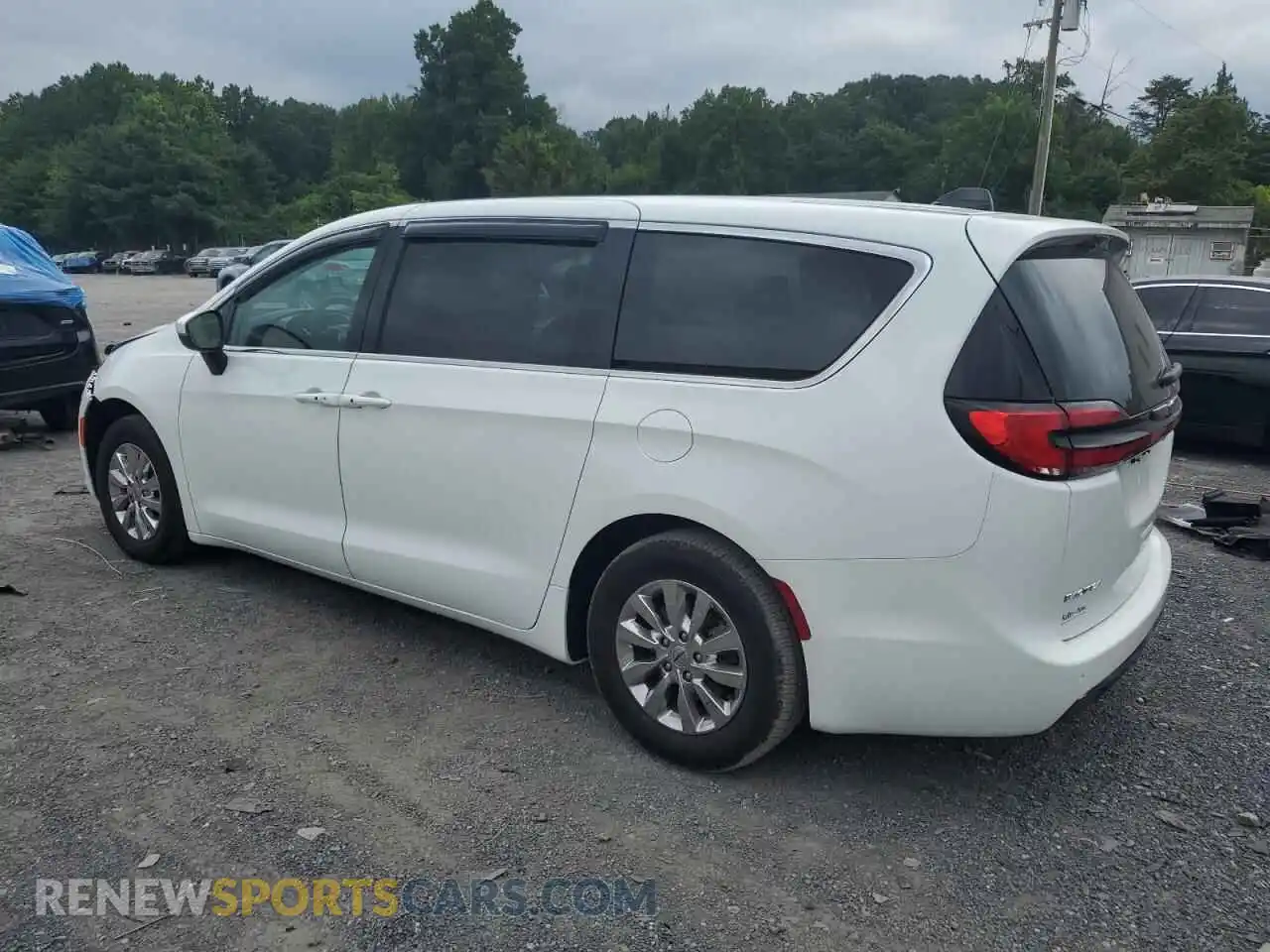 2 Photograph of a damaged car 2C4RC1BG1PR625019 CHRYSLER PACIFICA 2023