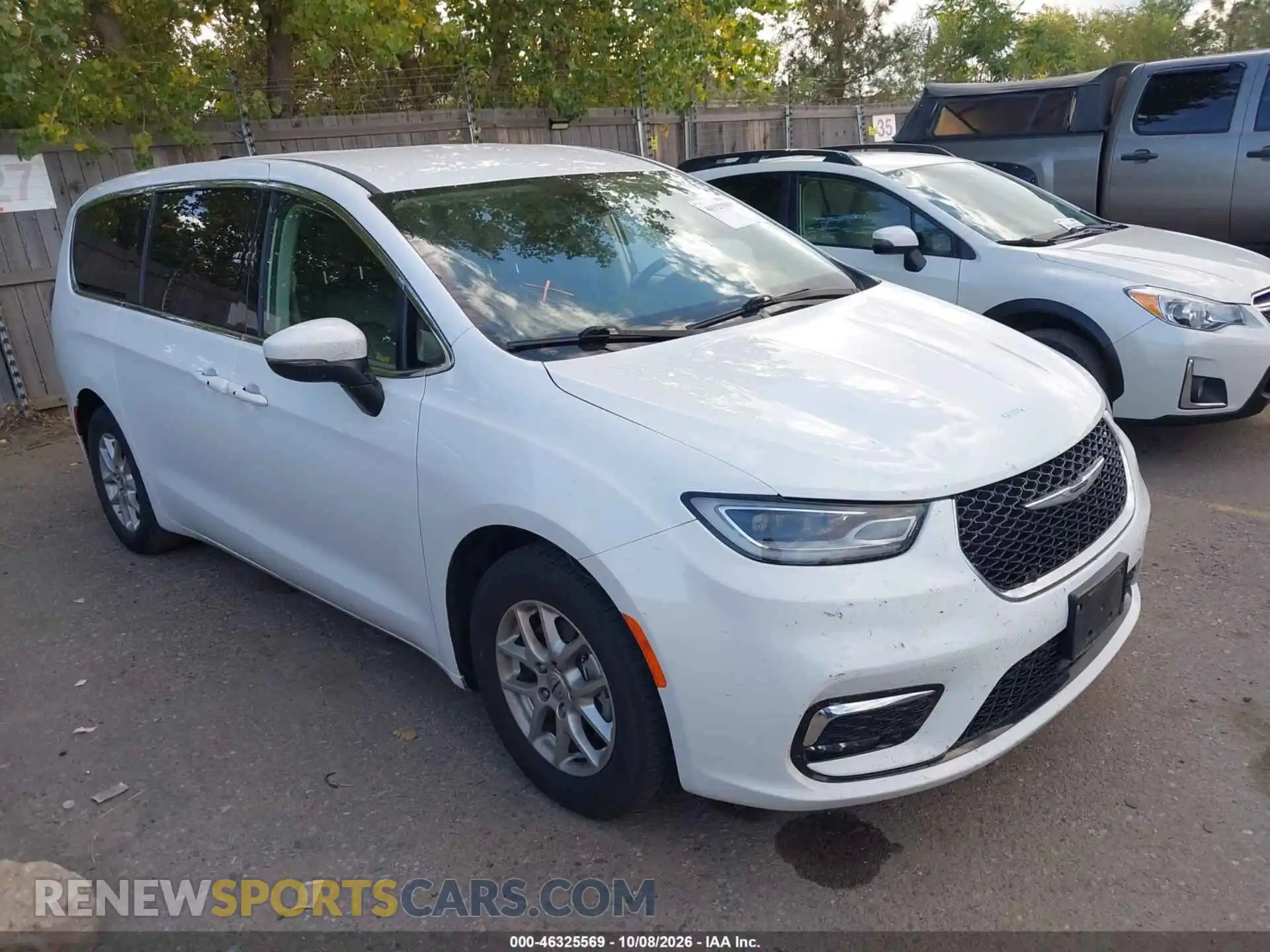 1 Фотография поврежденного автомобиля 2C4RC1BG2PR607693 CHRYSLER PACIFICA 2023