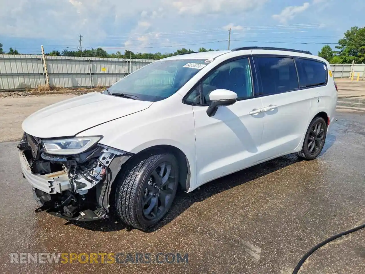 1 Photograph of a damaged car 2C4RC1BG3PR513015 CHRYSLER PACIFICA 2023