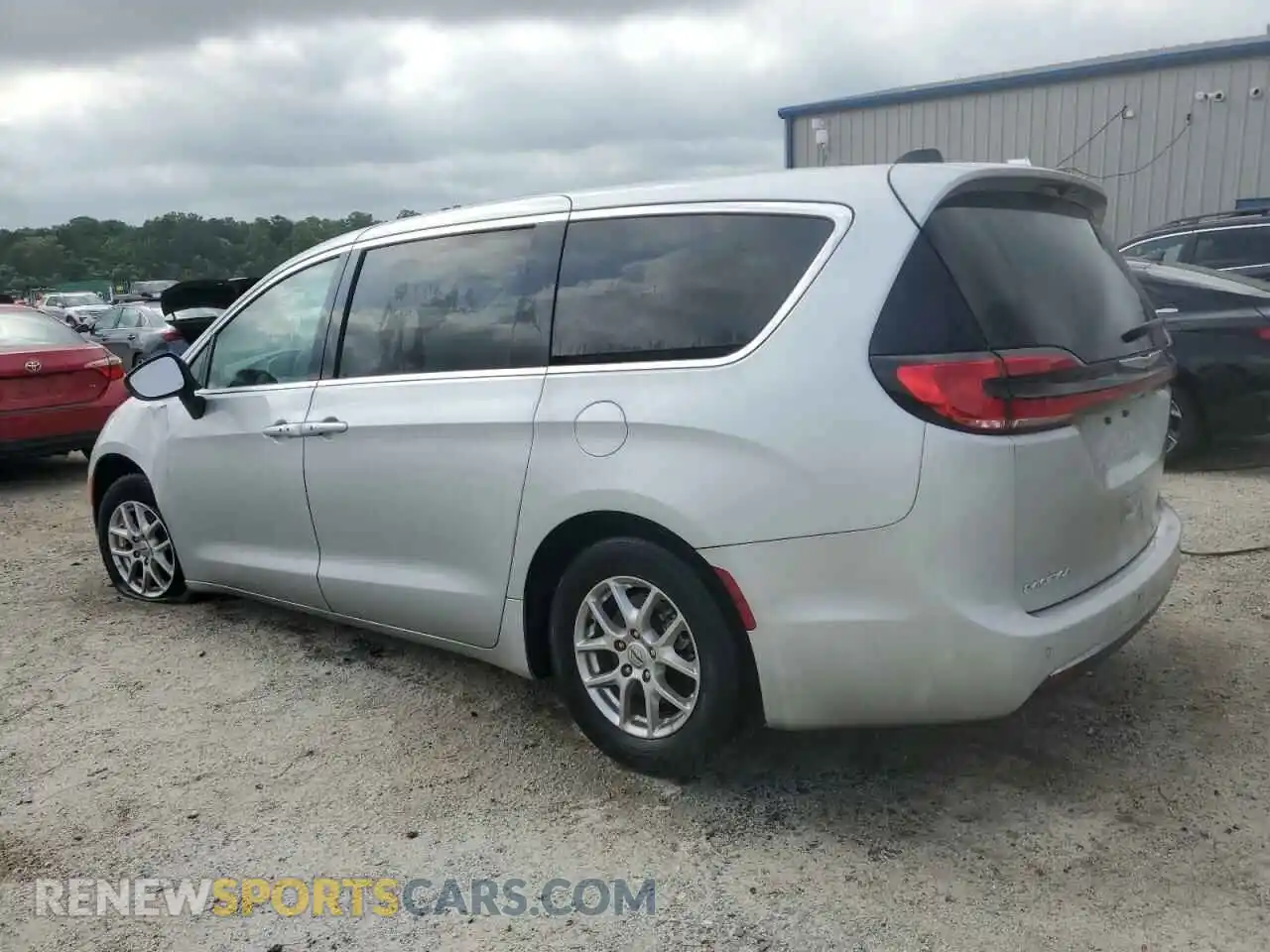 2 Photograph of a damaged car 2C4RC1BG3PR560206 CHRYSLER PACIFICA 2023