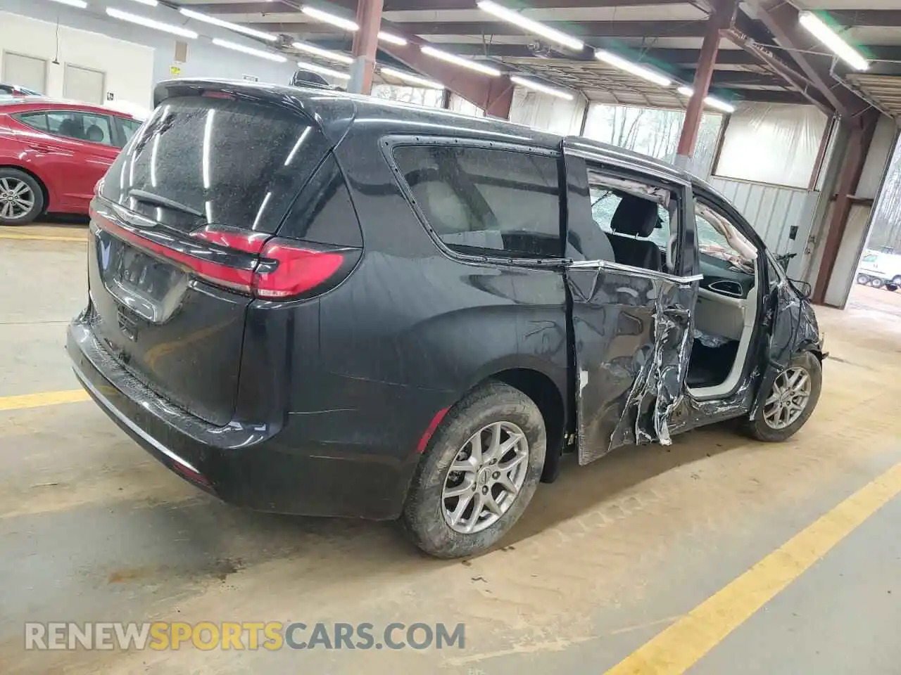 3 fotografías del automóvil dañado 2C4RC1BG3PR582271 CHRYSLER PACIFICA 2023