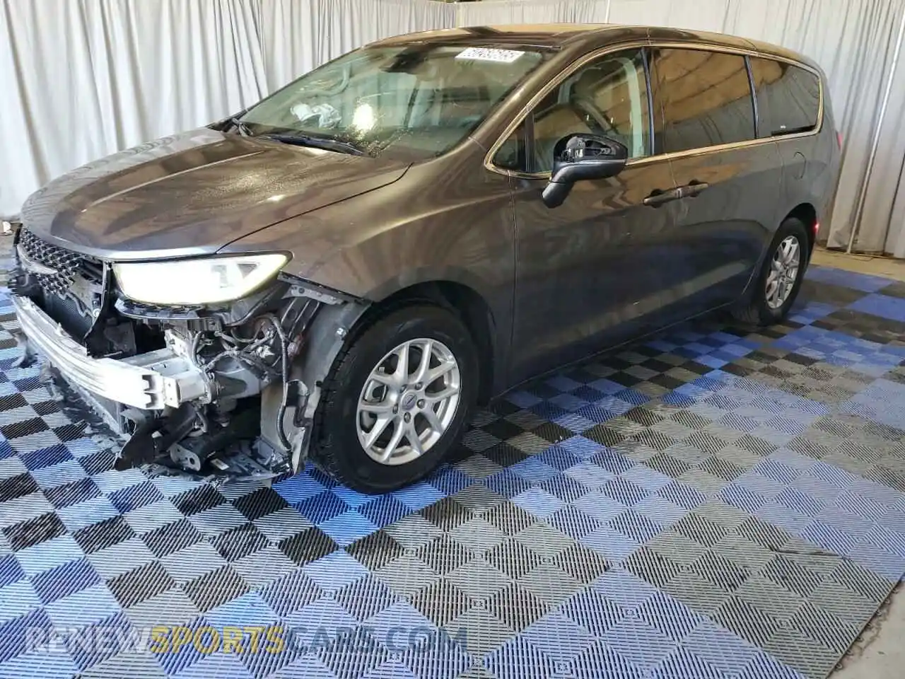 1 Photograph of a damaged car 2C4RC1BG4PR551997 CHRYSLER PACIFICA 2023