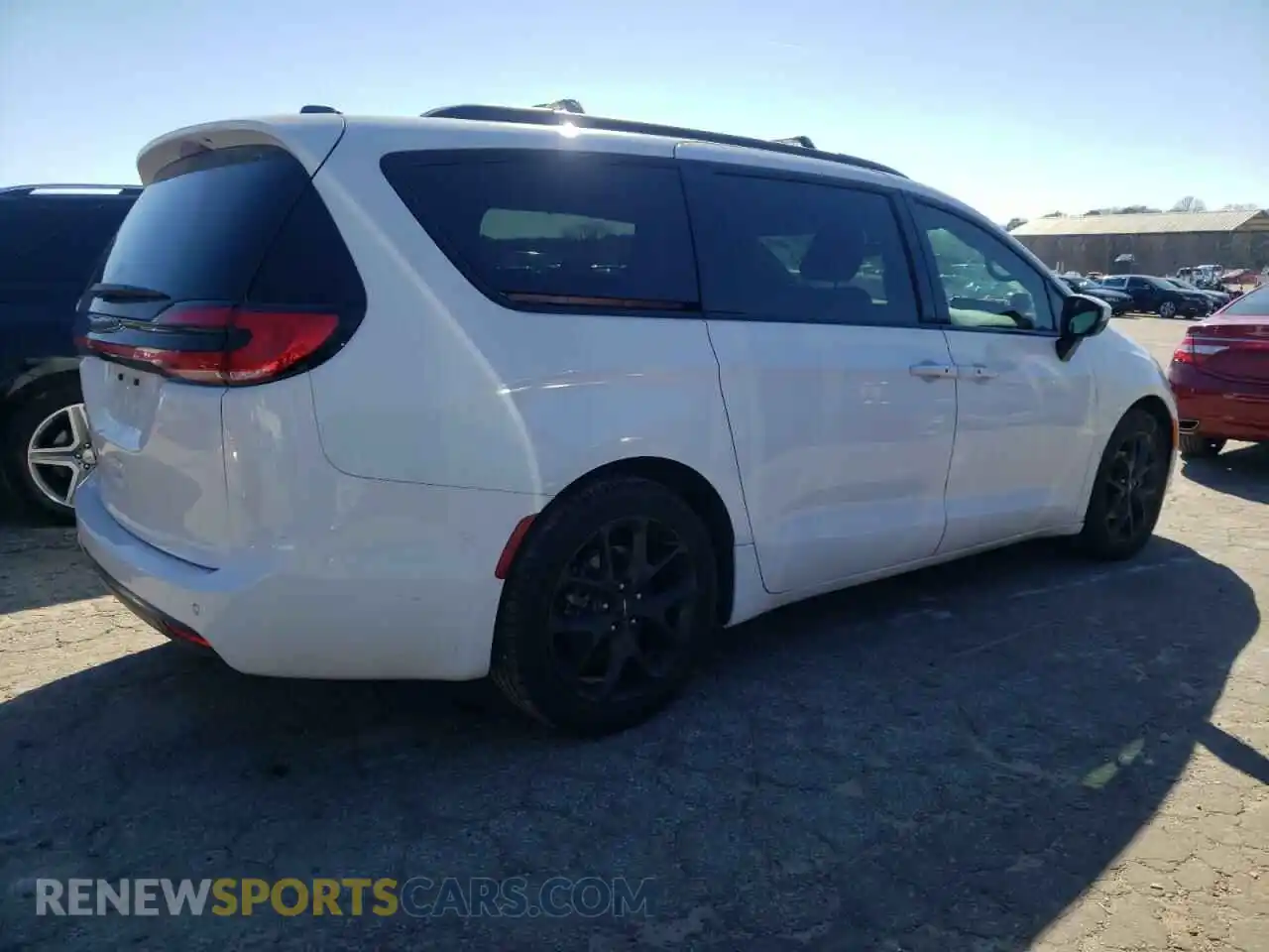 3 Photograph of a damaged car 2C4RC1BG5PR540328 CHRYSLER PACIFICA 2023