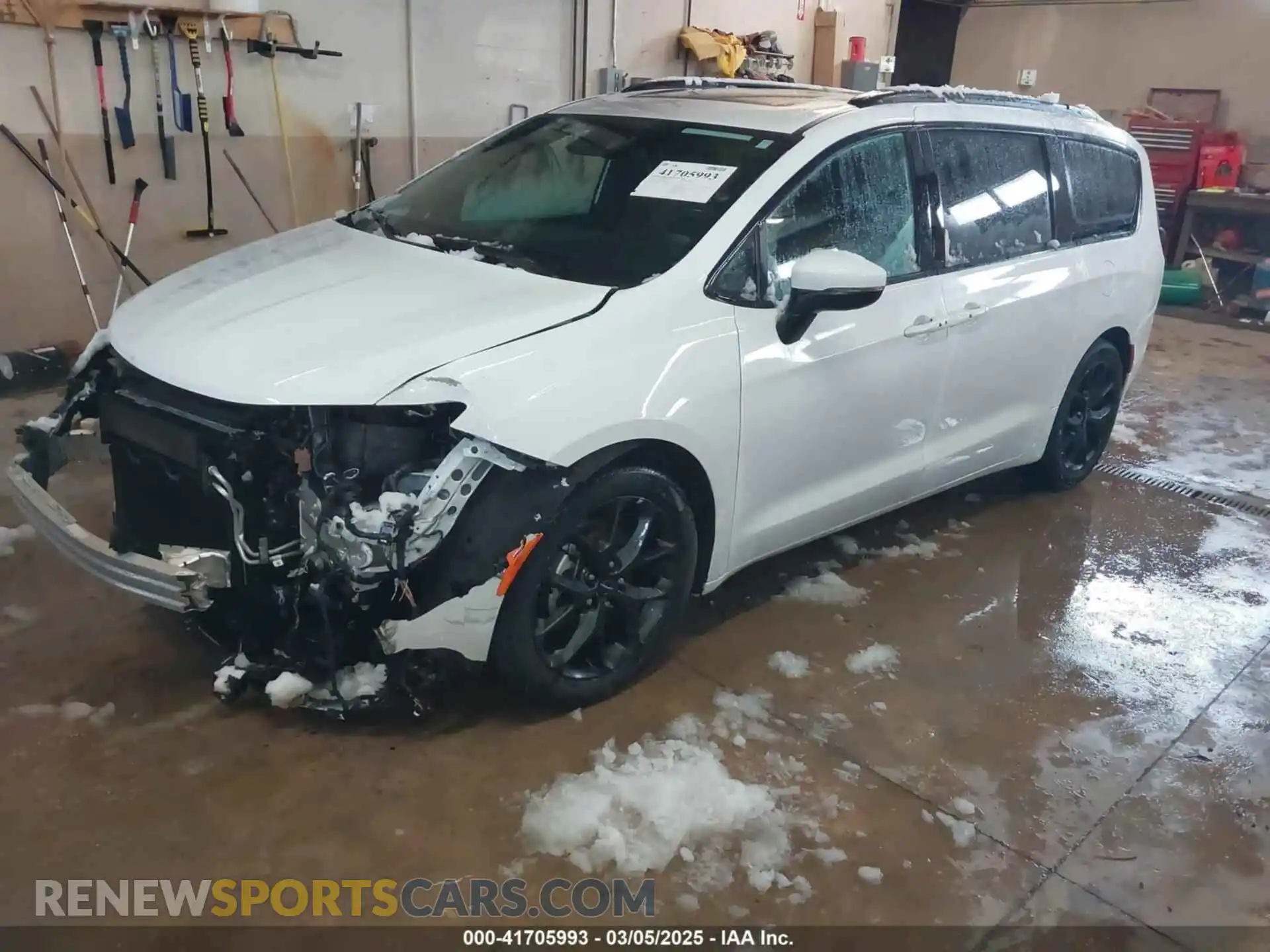 2 Photograph of a damaged car 2C4RC1BG5PR598505 CHRYSLER PACIFICA 2023