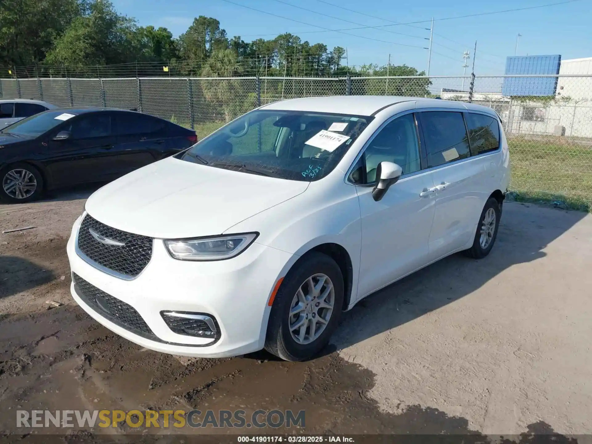 2 Photograph of a damaged car 2C4RC1BG5PR606554 CHRYSLER PACIFICA 2023