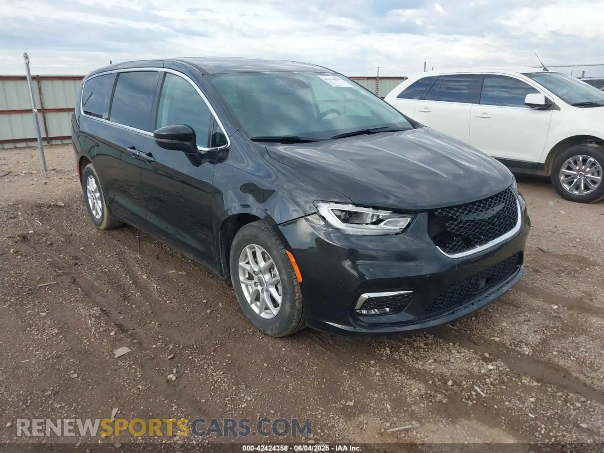 1 Фотография поврежденного автомобиля 2C4RC1BG5PR627887 CHRYSLER PACIFICA 2023