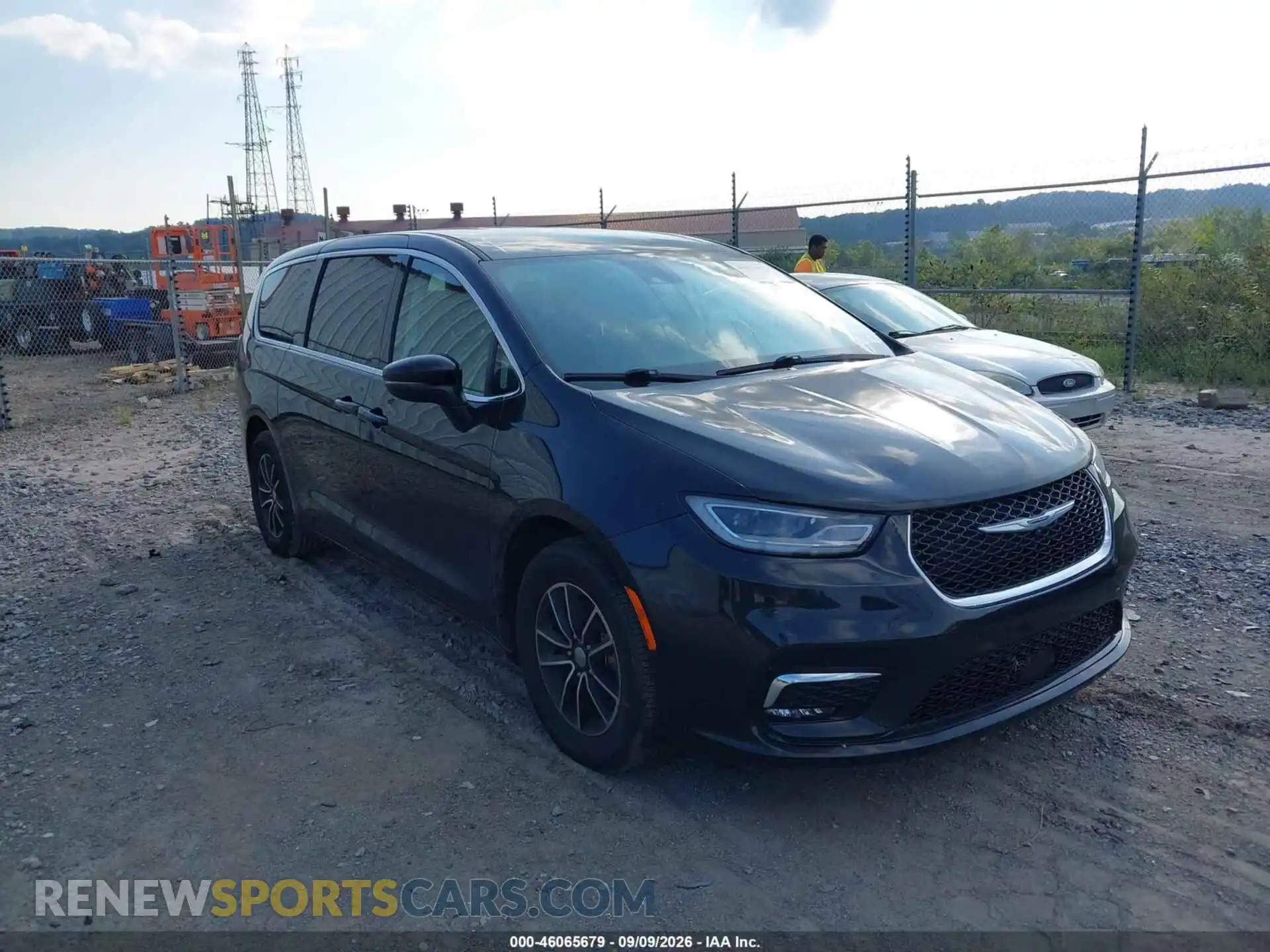 1 Photograph of a damaged car 2C4RC1BG6PR550298 CHRYSLER PACIFICA 2023