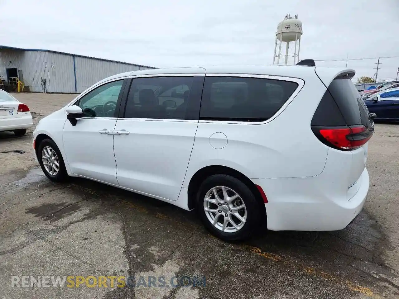 2 Photograph of a damaged car 2C4RC1BG6PR620690 CHRYSLER PACIFICA 2023