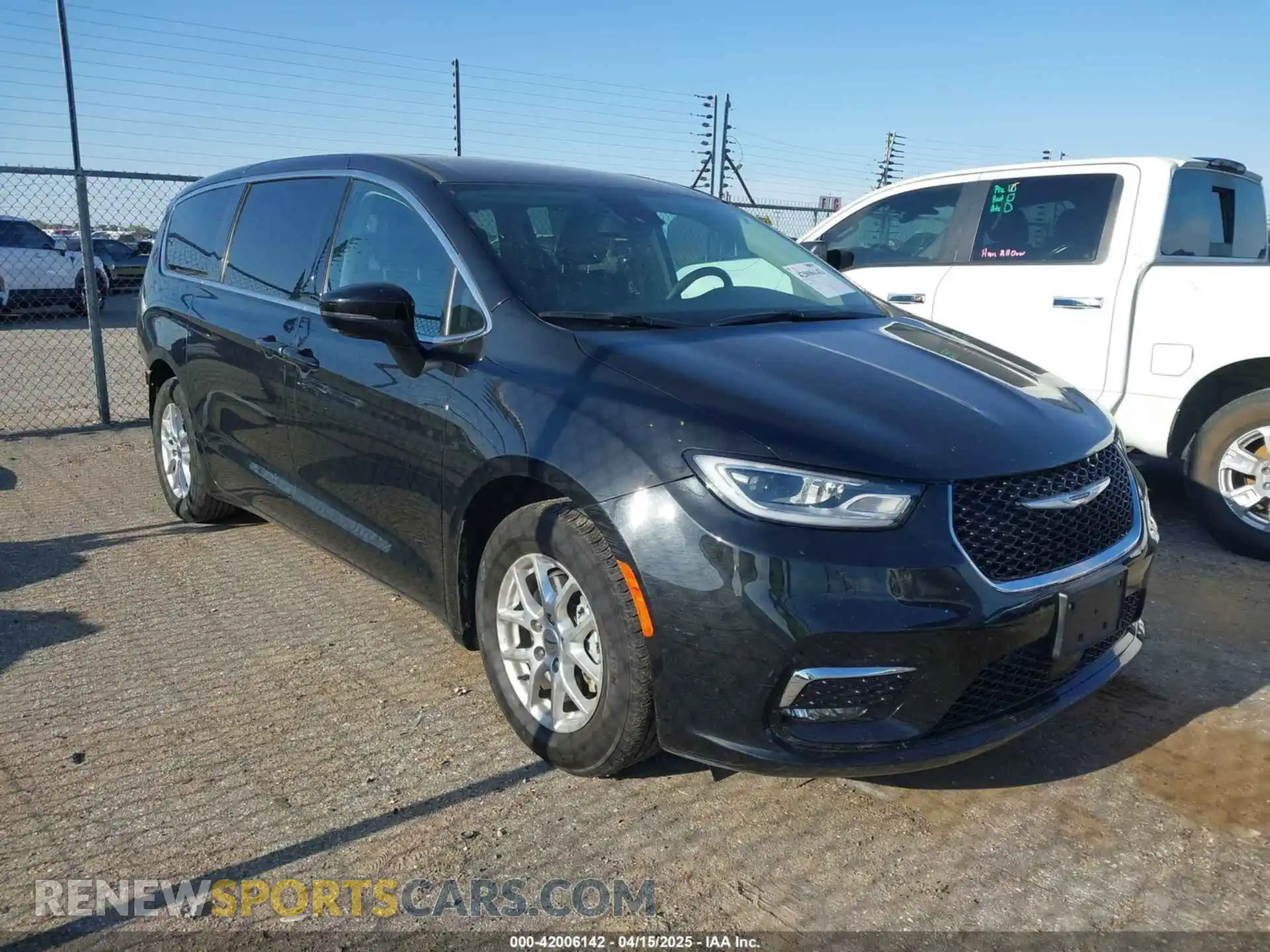1 Photograph of a damaged car 2C4RC1BG7PR596691 CHRYSLER PACIFICA 2023