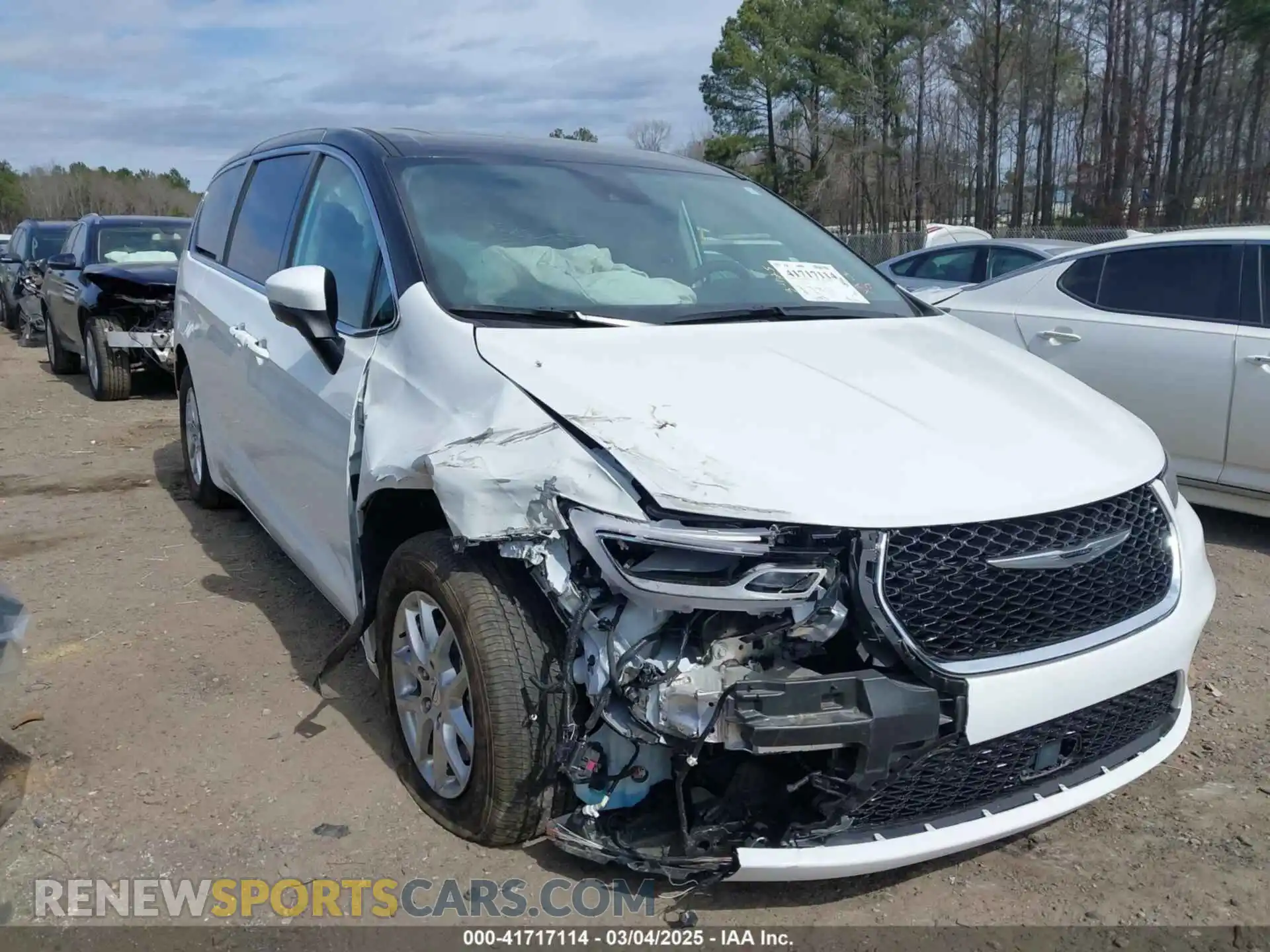 1 Photograph of a damaged car 2C4RC1BG7PR629530 CHRYSLER PACIFICA 2023