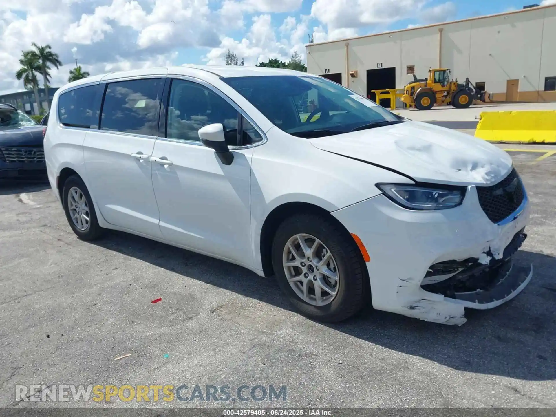 1 fotografías del automóvil dañado 2C4RC1BG8PR566745 CHRYSLER PACIFICA 2023