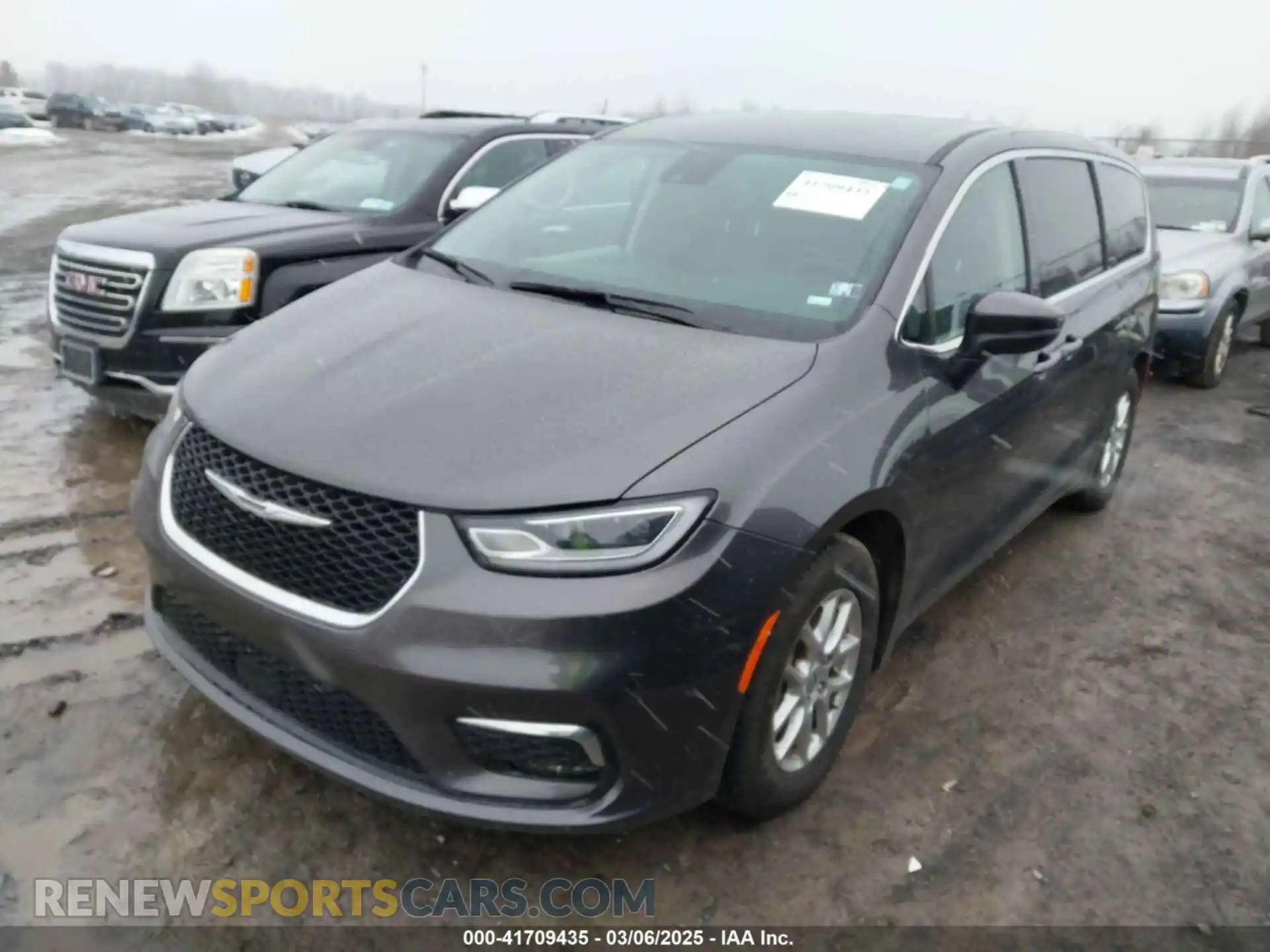 2 Photograph of a damaged car 2C4RC1BG8PR567460 CHRYSLER PACIFICA 2023