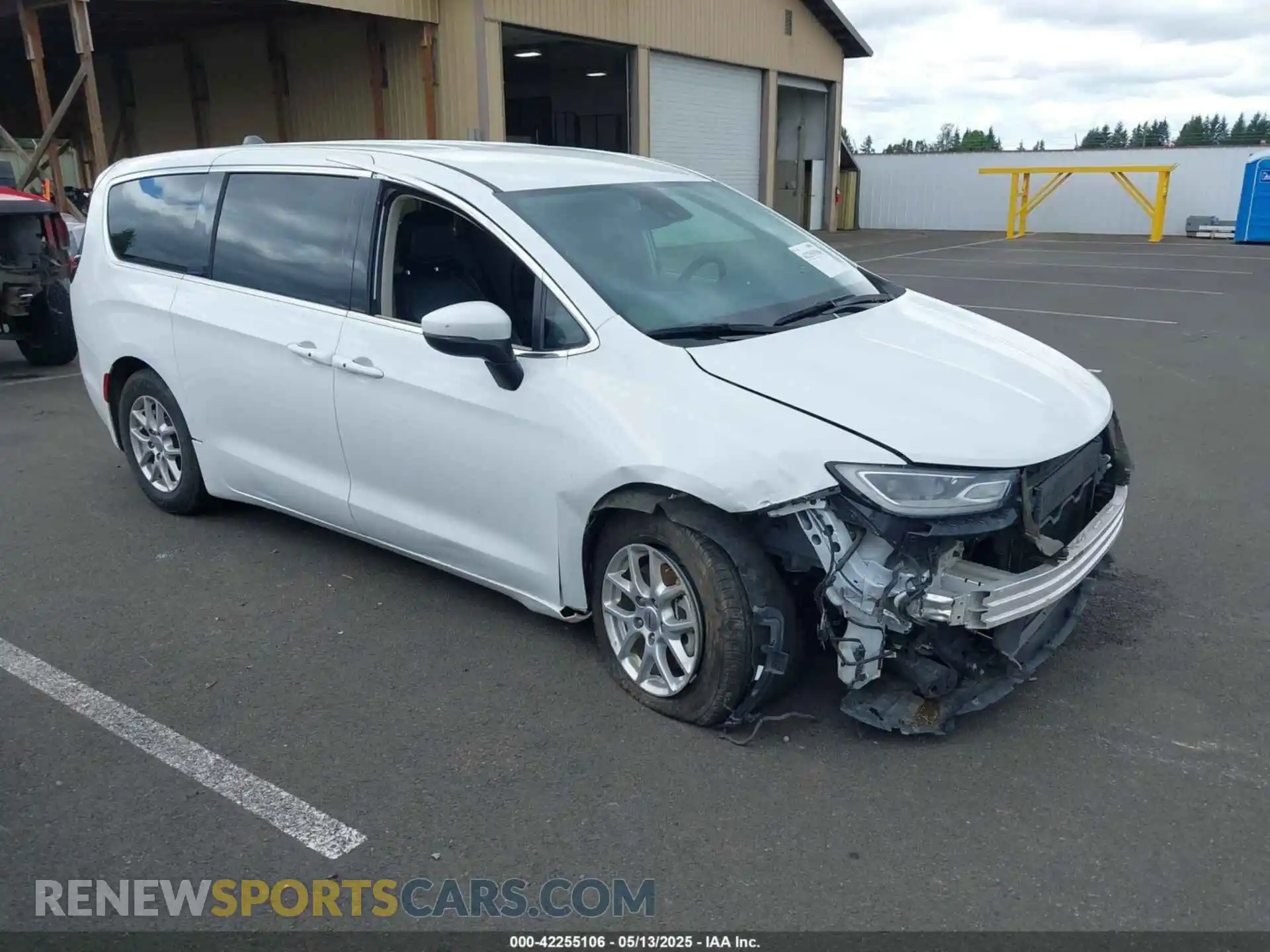 1 Photograph of a damaged car 2C4RC1BG9PR521572 CHRYSLER PACIFICA 2023