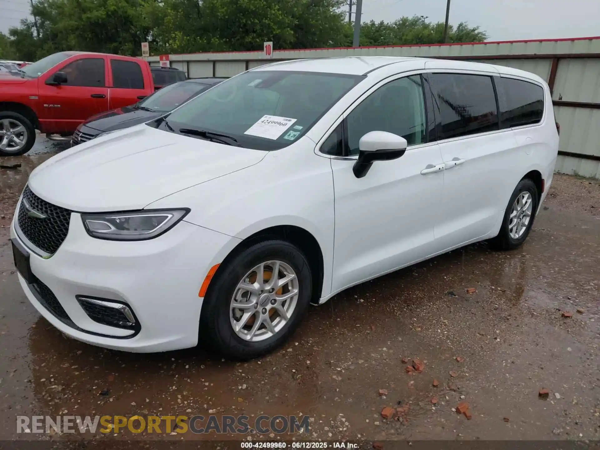 2 Photograph of a damaged car 2C4RC1BG9PR607626 CHRYSLER PACIFICA 2023
