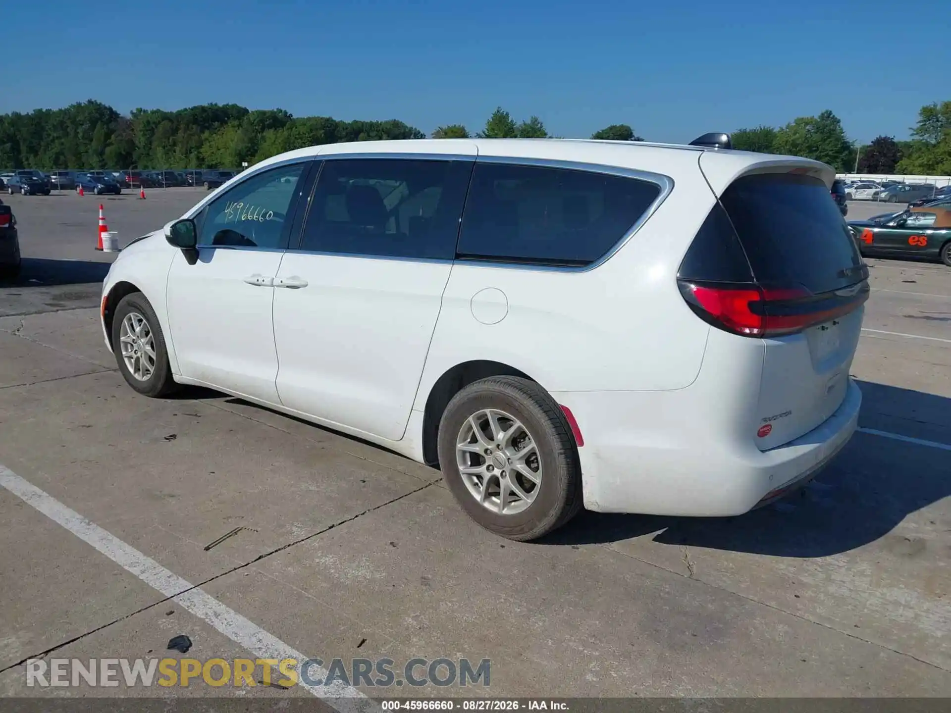 3 Photograph of a damaged car 2C4RC1BG9PR616018 CHRYSLER PACIFICA 2023
