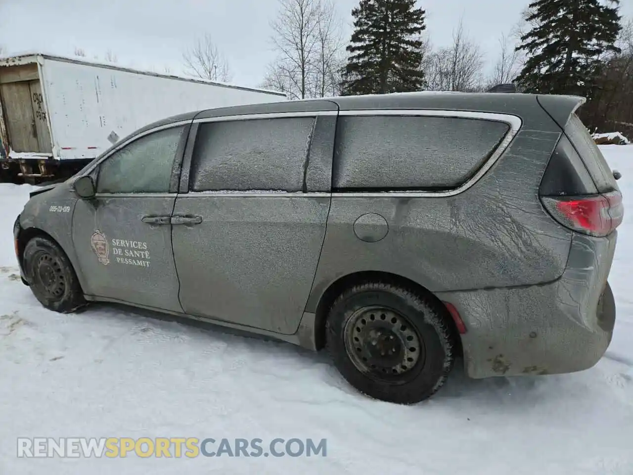 2 Photograph of a damaged car 2C4RC1BGXPR501962 CHRYSLER PACIFICA 2023