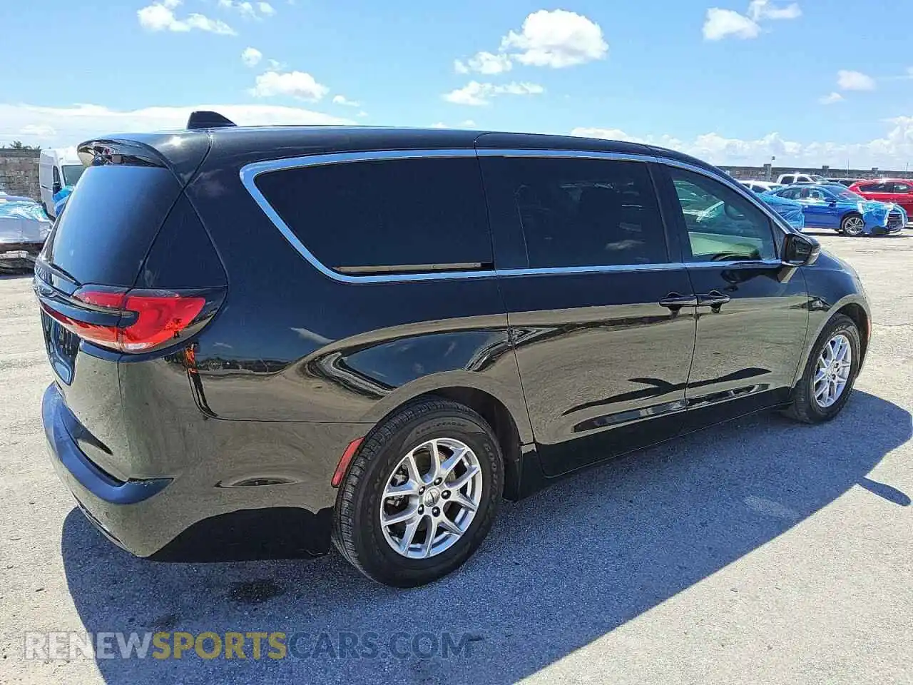 3 fotografías del automóvil dañado 2C4RC1BGXPR505400 CHRYSLER PACIFICA 2023