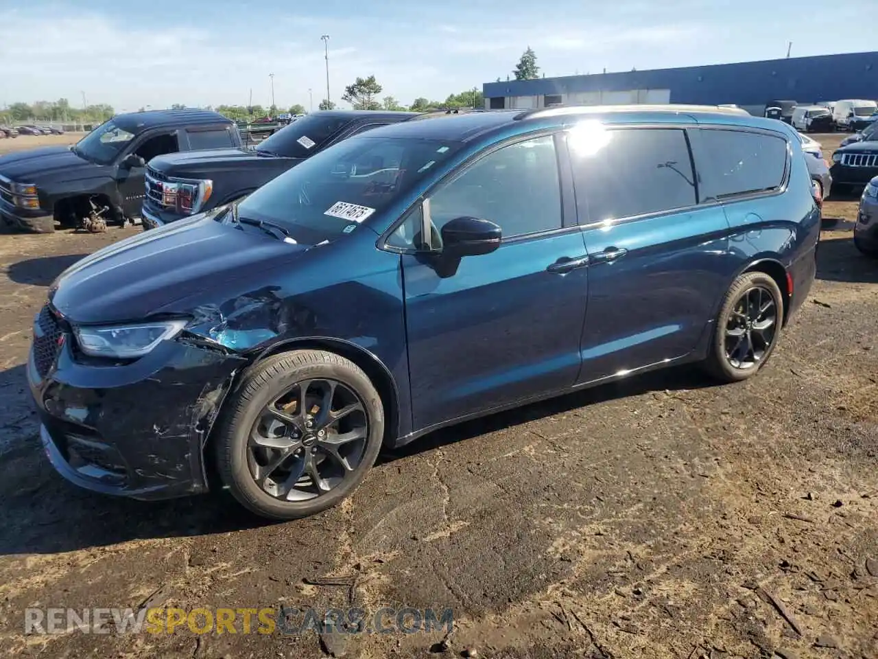 1 Photograph of a damaged car 2C4RC1BGXPR512492 CHRYSLER PACIFICA 2023
