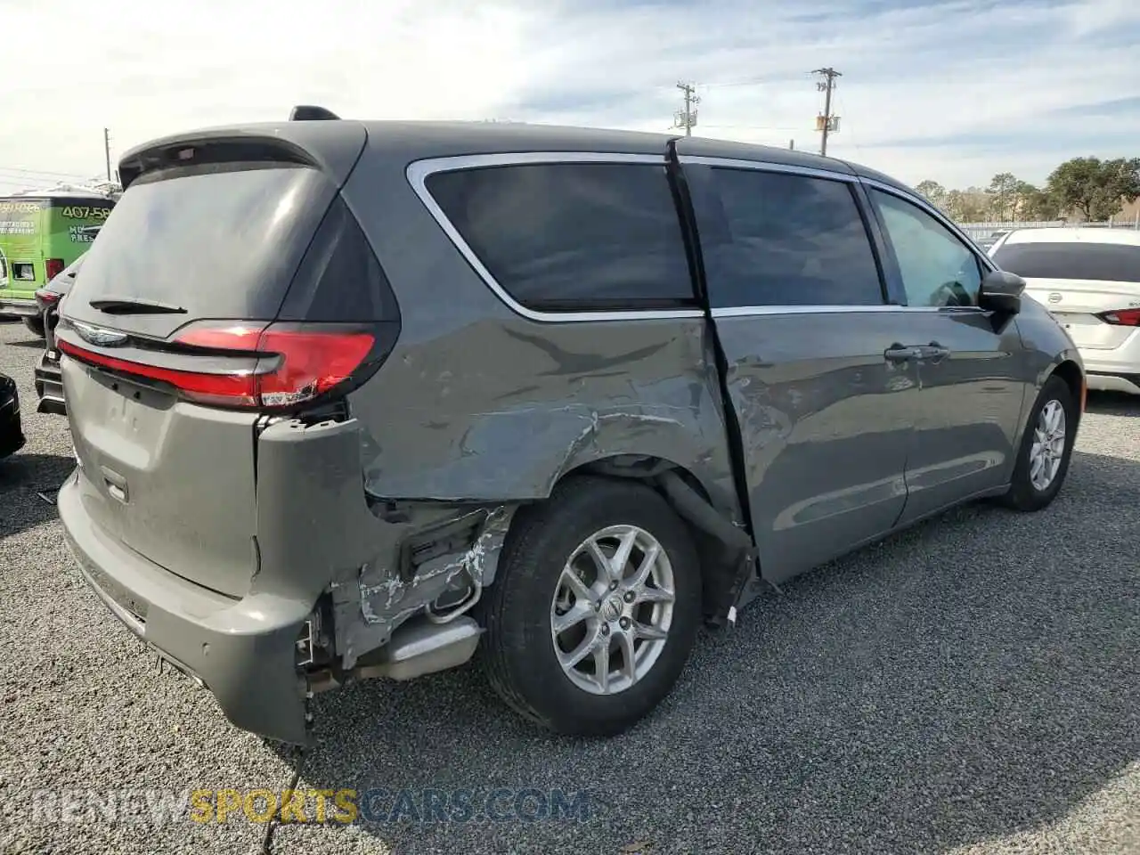 3 Photograph of a damaged car 2C4RC1BGXPR520429 CHRYSLER PACIFICA 2023