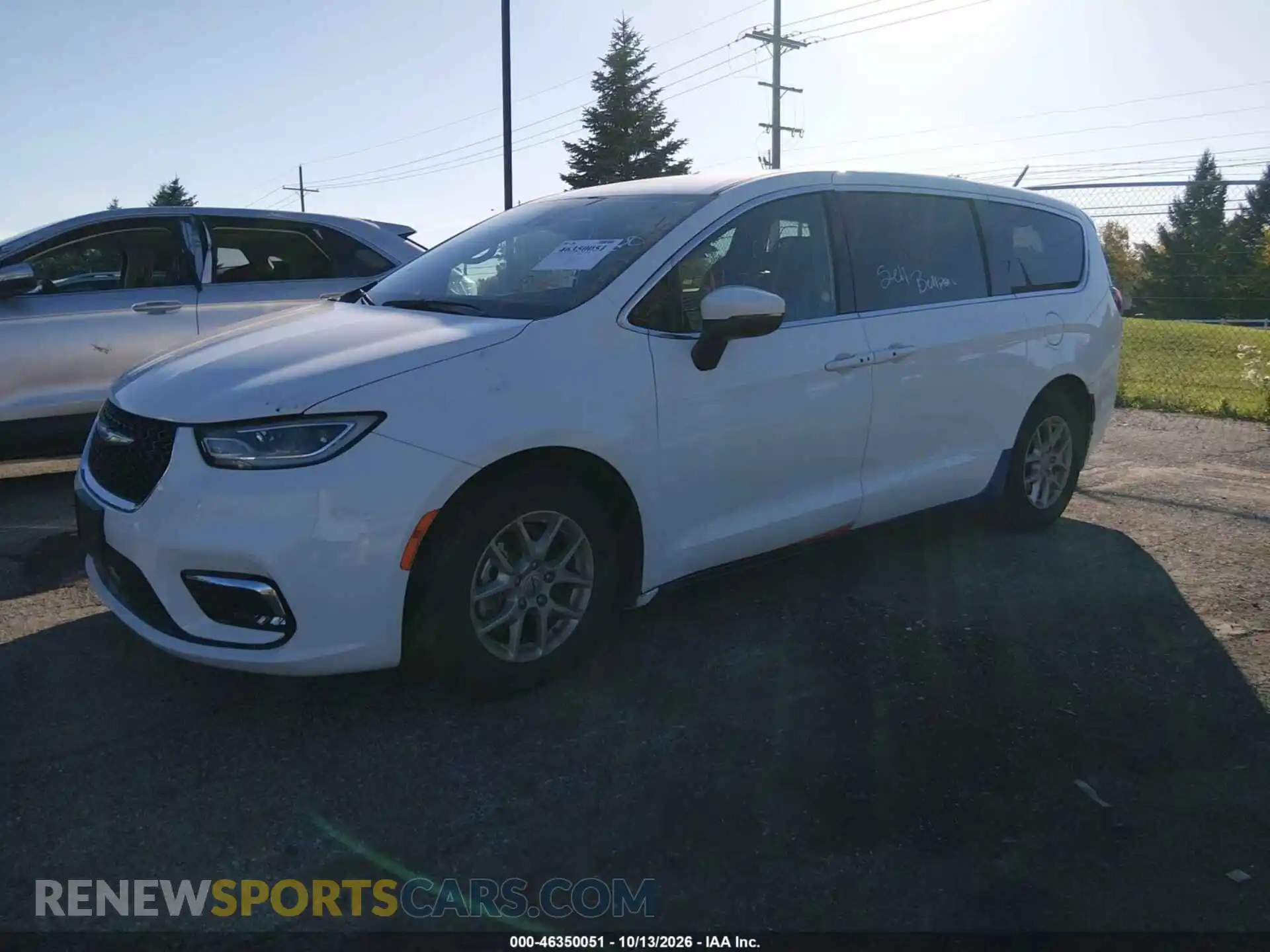 2 Фотография поврежденного автомобиля 2C4RC1FG3PR555694 CHRYSLER PACIFICA 2023