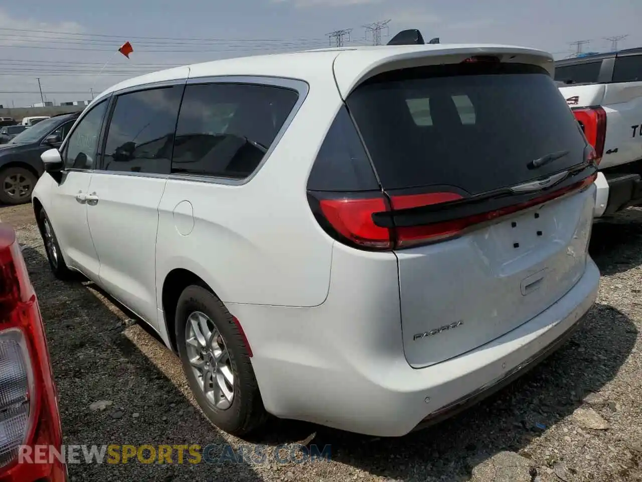 2 Photograph of a damaged car 2C4RC1FG5PR561433 CHRYSLER PACIFICA 2023