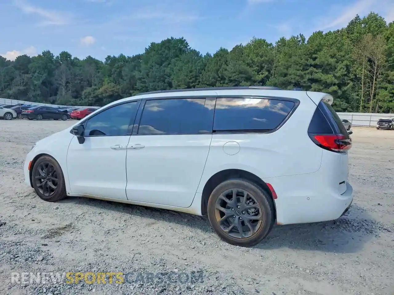 2 Фотография поврежденного автомобиля 2C4RC1GG3PR625953 CHRYSLER PACIFICA 2023