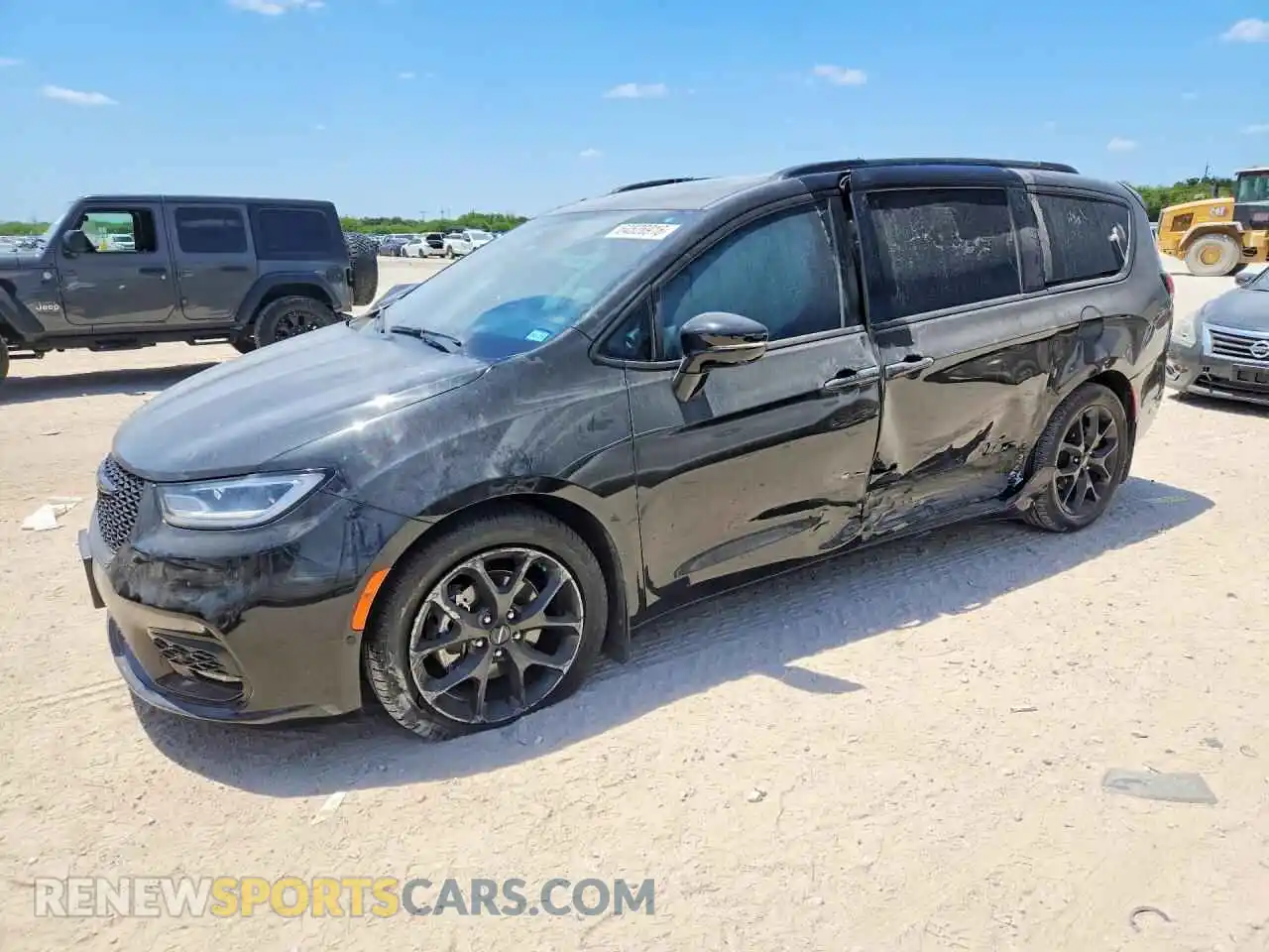 1 Photograph of a damaged car 2C4RC1GG5PR629311 CHRYSLER PACIFICA 2023