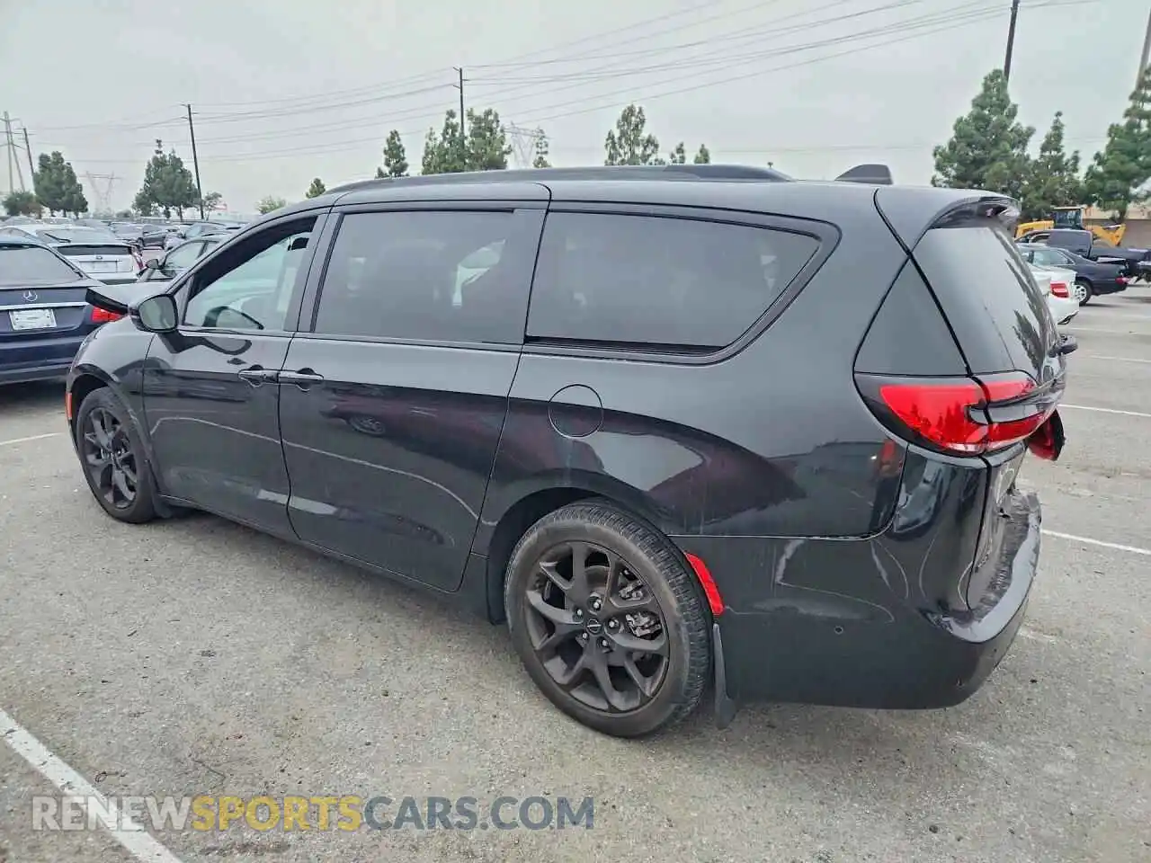 2 Фотография поврежденного автомобиля 2C4RC1GG7PR570861 CHRYSLER PACIFICA 2023
