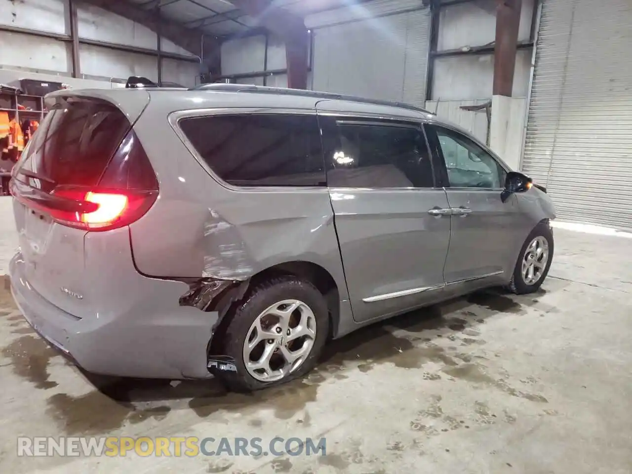 3 Фотография поврежденного автомобиля 2C4RC1GG7PR606791 CHRYSLER PACIFICA 2023
