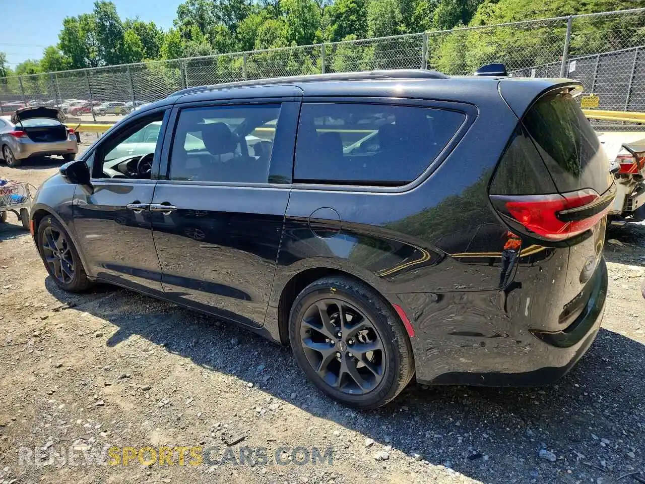 2 Photograph of a damaged car 2C4RC1GG9PR537165 CHRYSLER PACIFICA 2023