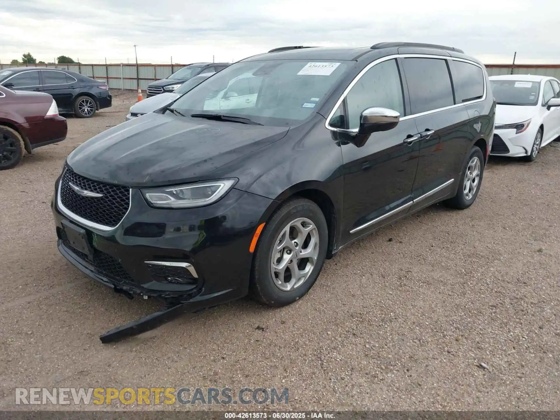 2 Photograph of a damaged car 2C4RC1GG9PR623690 CHRYSLER PACIFICA 2023