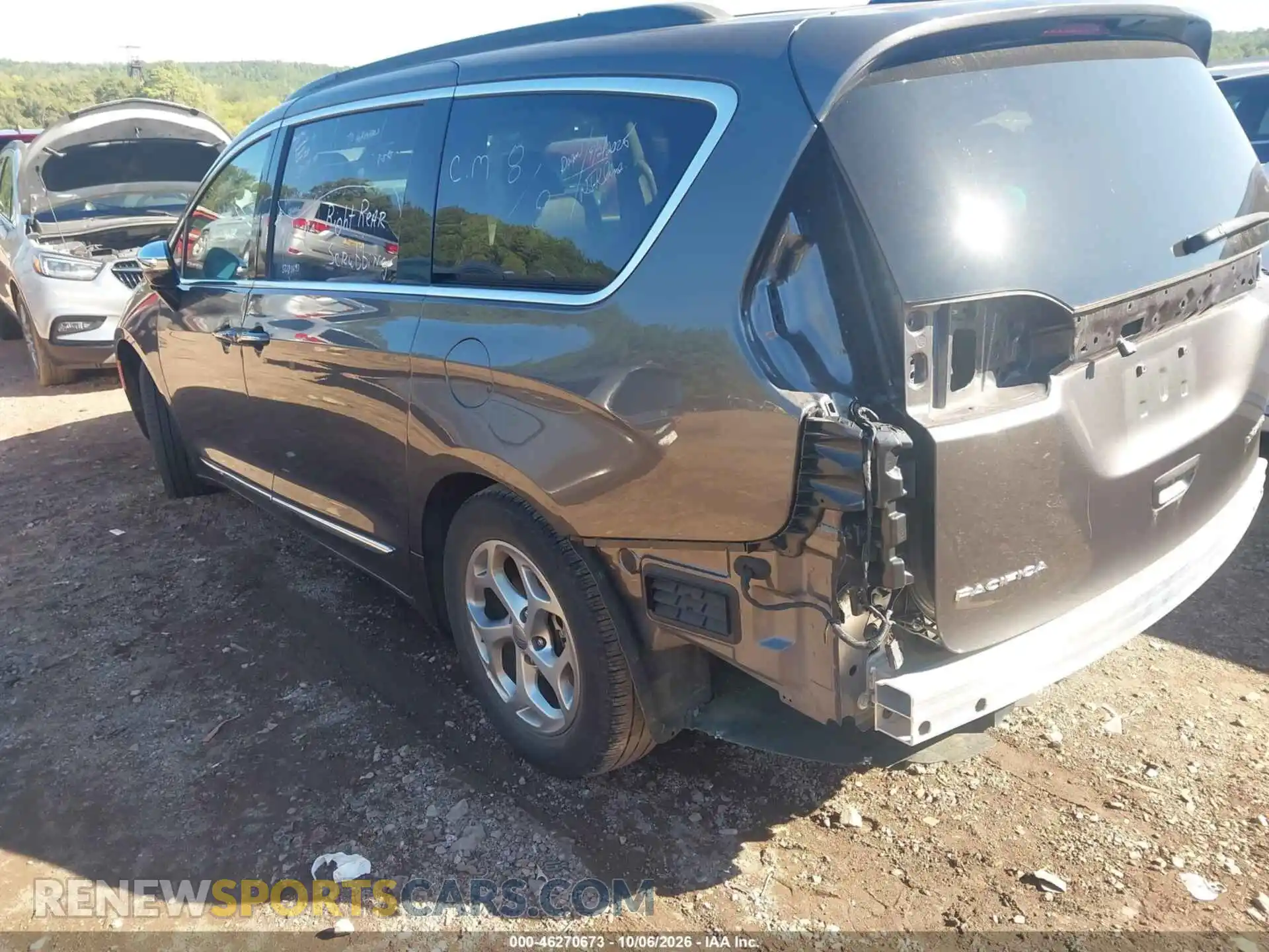 3 Photograph of a damaged car 2C4RC1GGXPR530967 CHRYSLER PACIFICA 2023