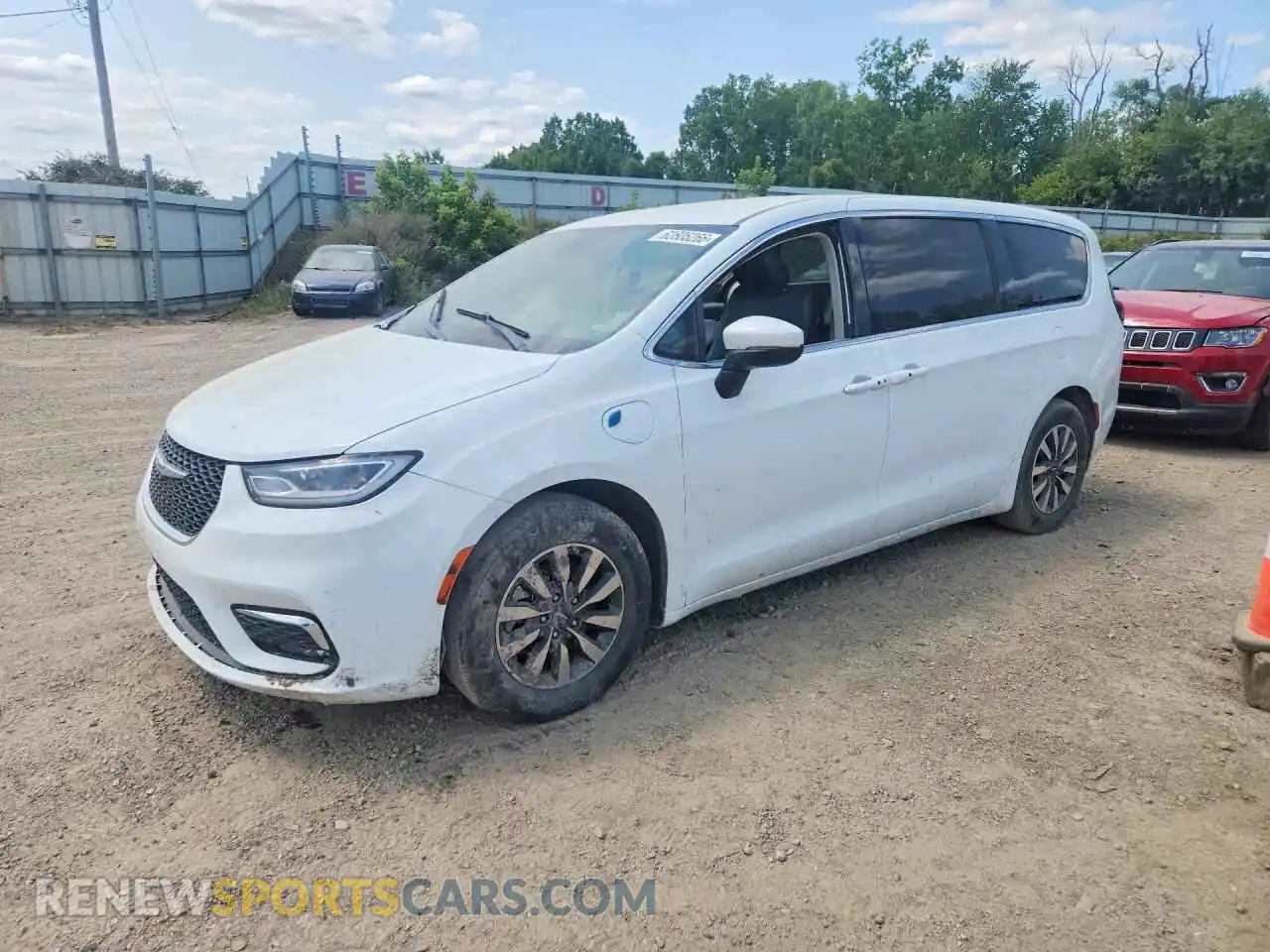 1 Photograph of a damaged car 2C4RC1L70PR554264 CHRYSLER PACIFICA 2023