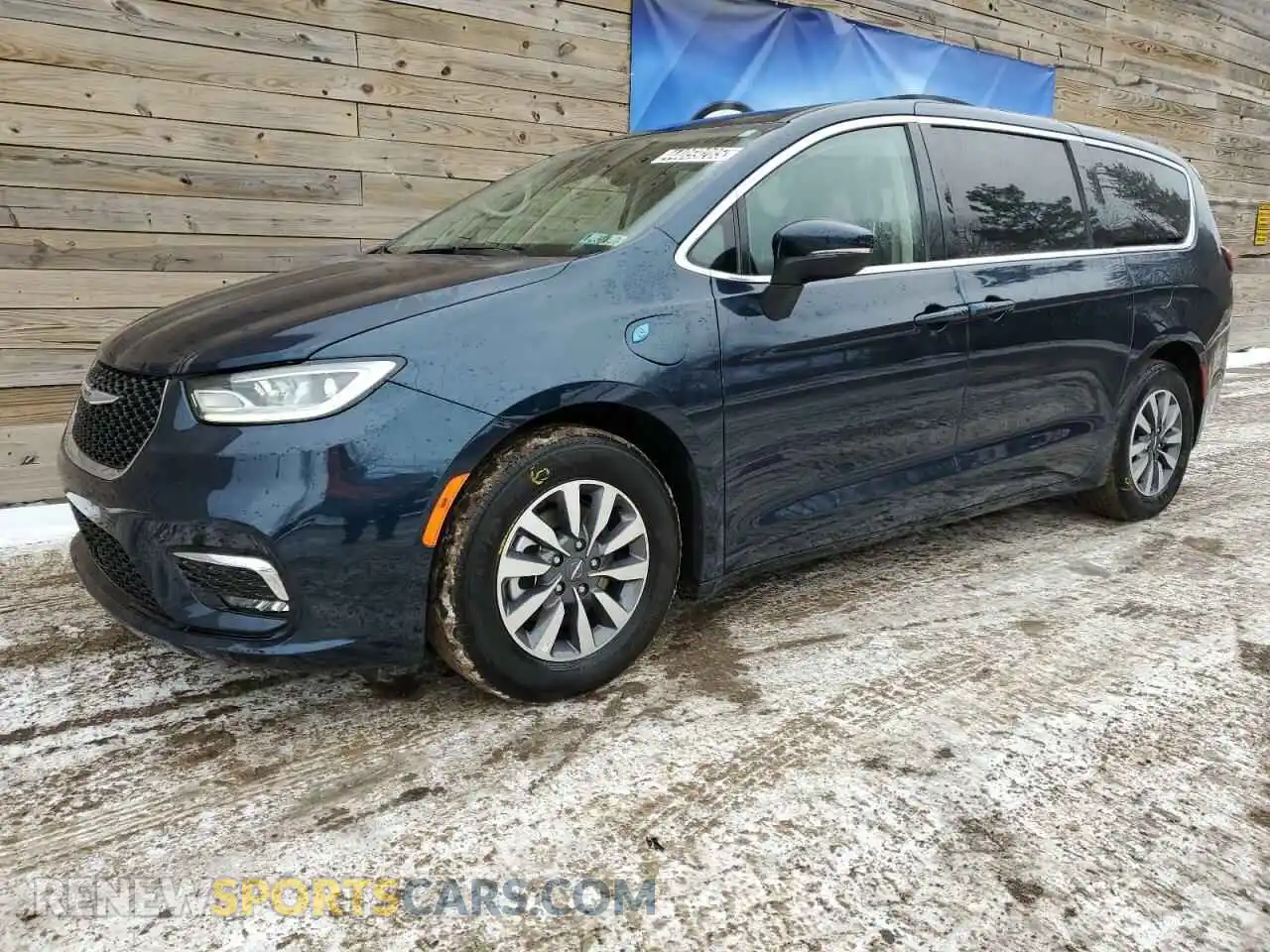 1 Photograph of a damaged car 2C4RC1L74PR631198 CHRYSLER PACIFICA 2023