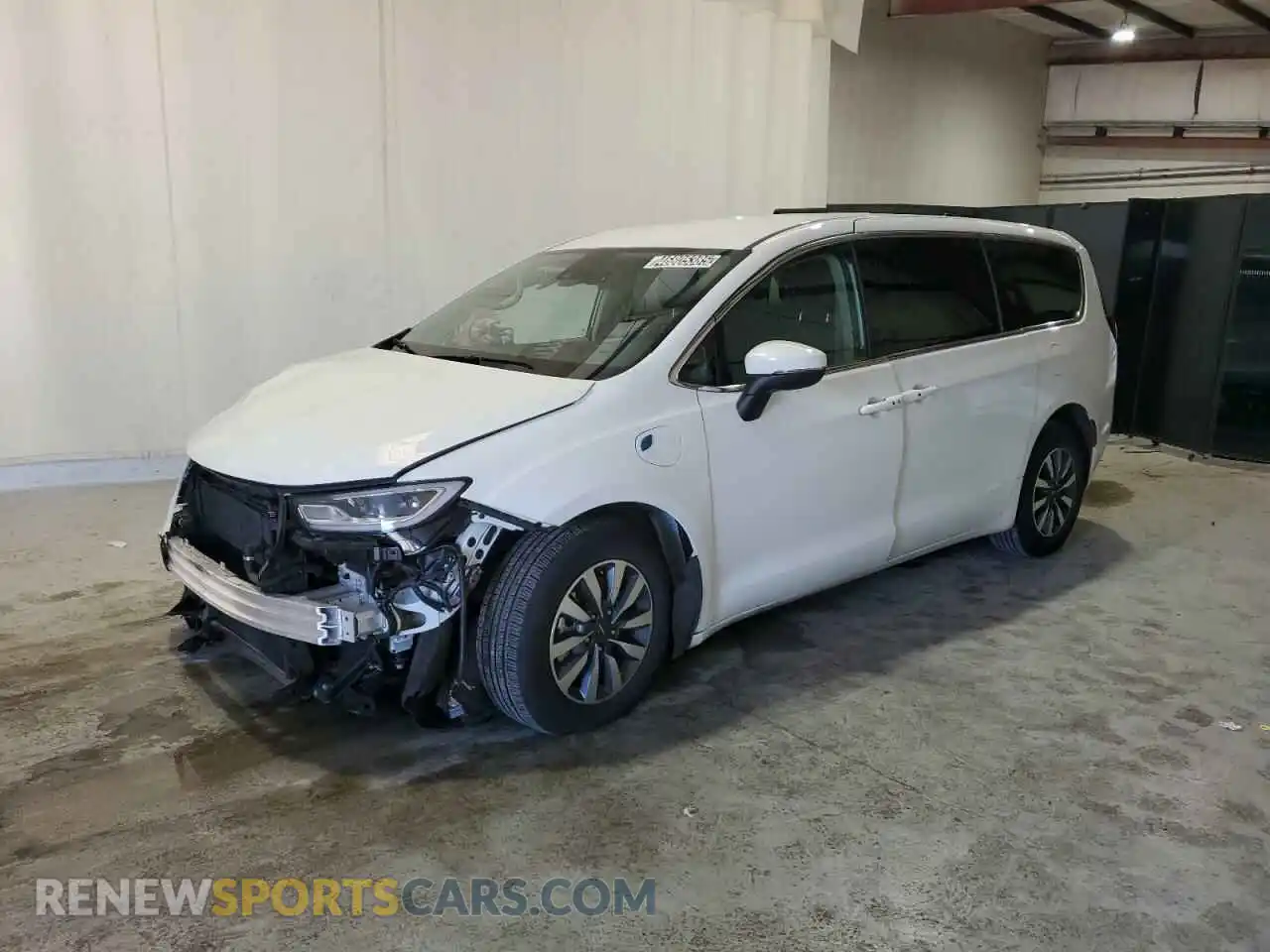 1 Photograph of a damaged car 2C4RC1L77PR541480 CHRYSLER PACIFICA 2023