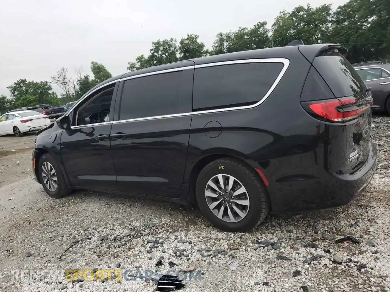 2 Photograph of a damaged car 2C4RC1L78PR583818 CHRYSLER PACIFICA 2023