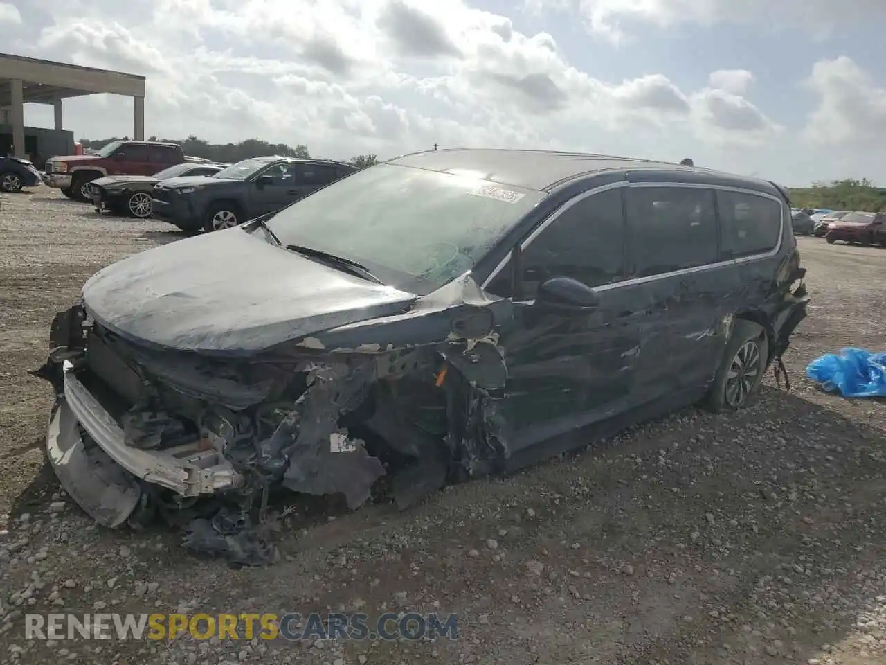1 Photograph of a damaged car 2C4RC1L79PR509954 CHRYSLER PACIFICA 2023