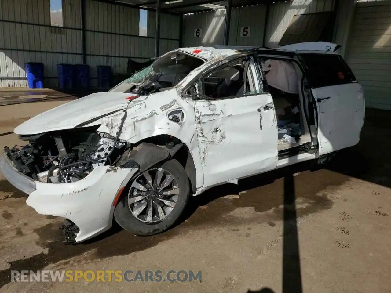 1 Photograph of a damaged car 2C4RC1L79PR554313 CHRYSLER PACIFICA 2023