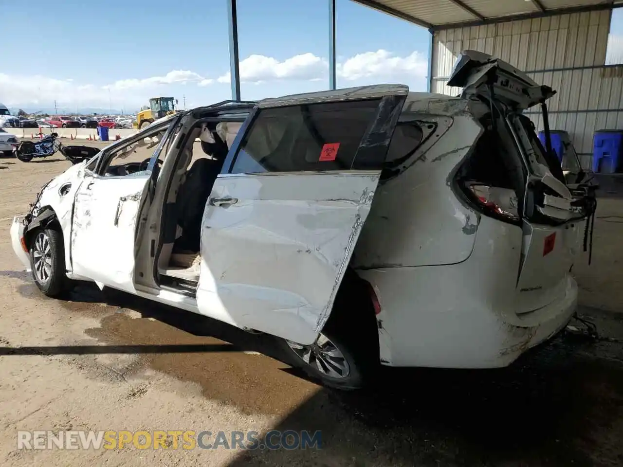 2 Photograph of a damaged car 2C4RC1L79PR554313 CHRYSLER PACIFICA 2023