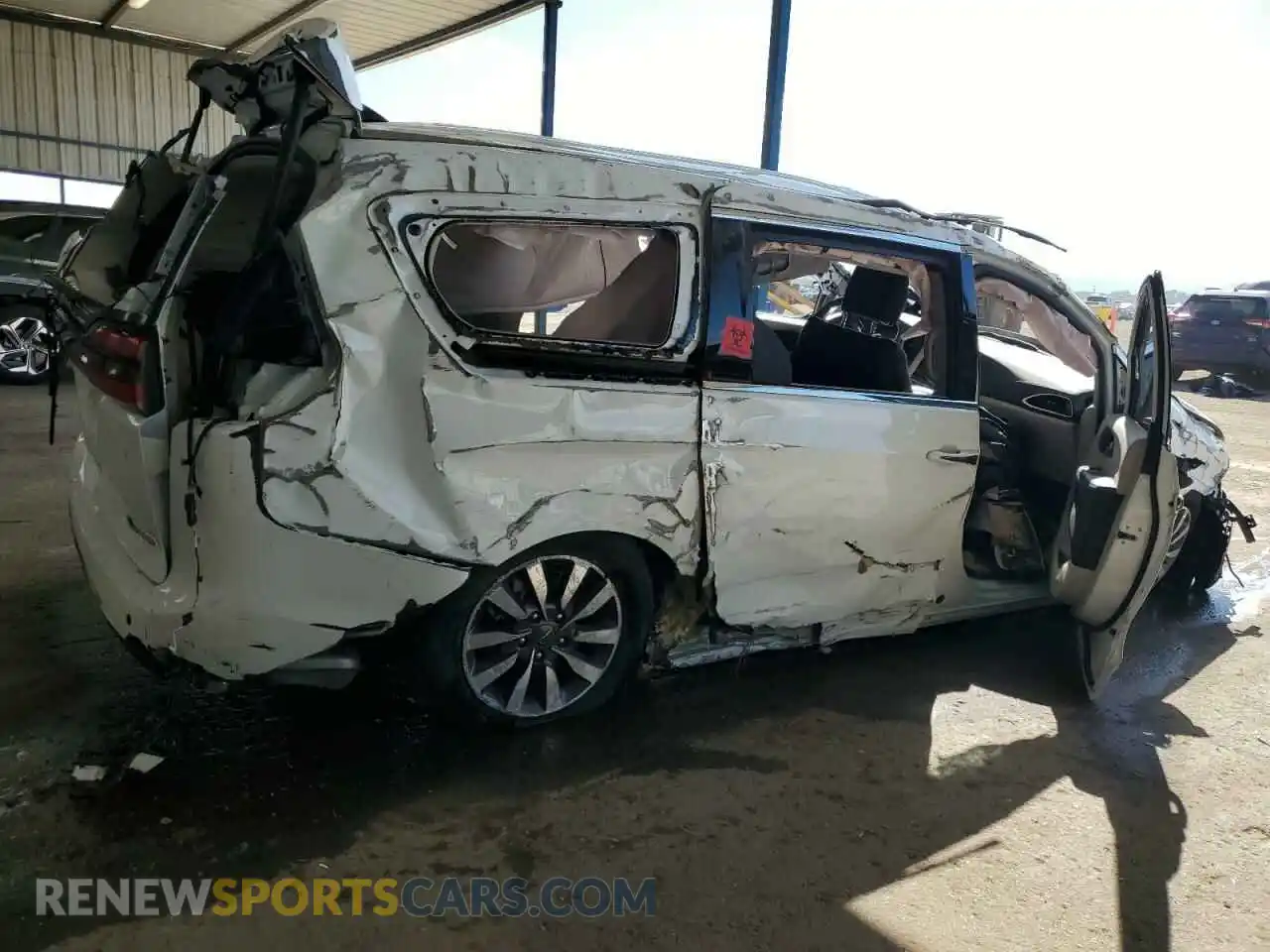 3 Photograph of a damaged car 2C4RC1L79PR554313 CHRYSLER PACIFICA 2023