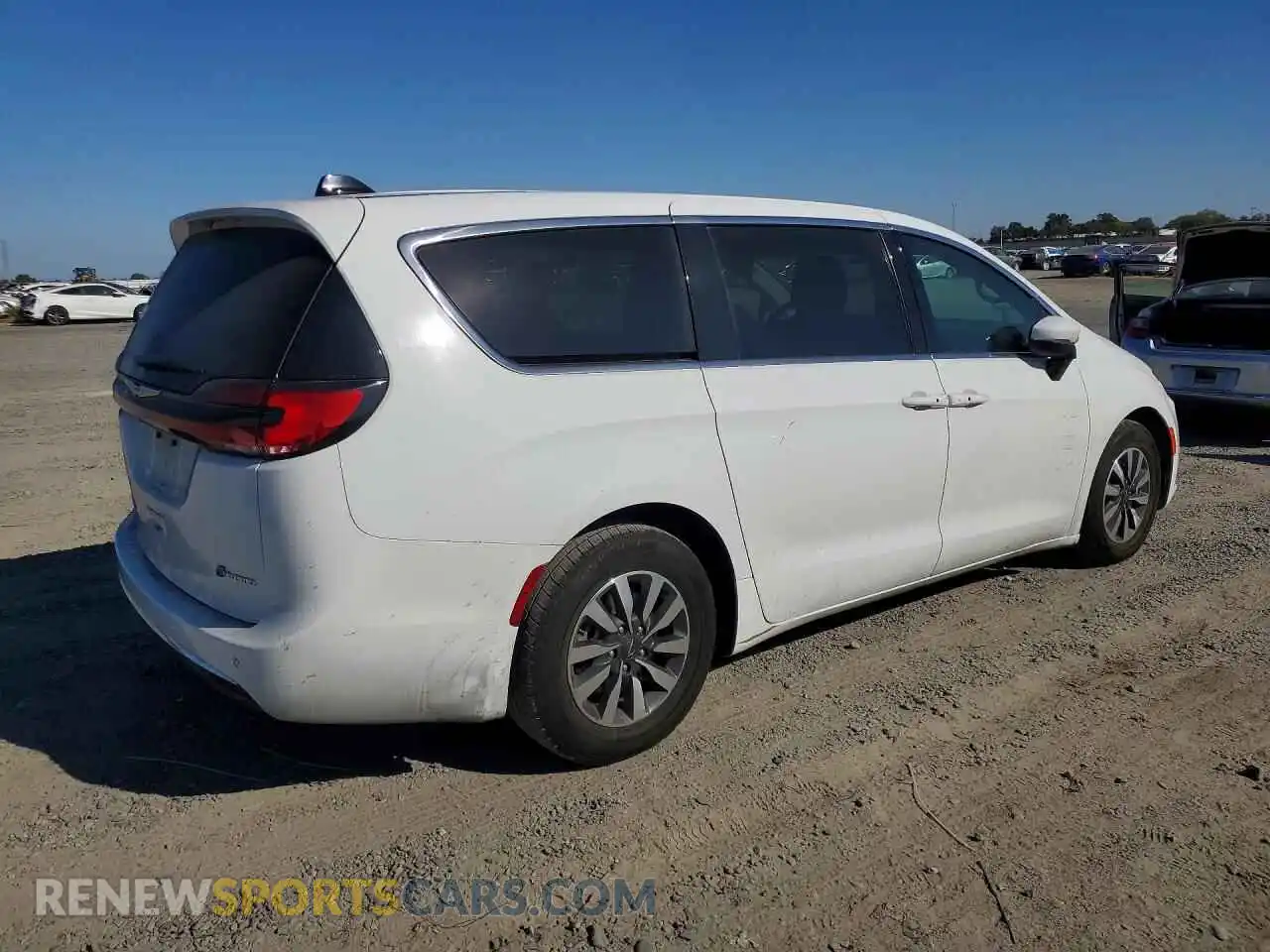 3 fotografías del automóvil dañado 2C4RC1L7XPR558970 CHRYSLER PACIFICA 2023
