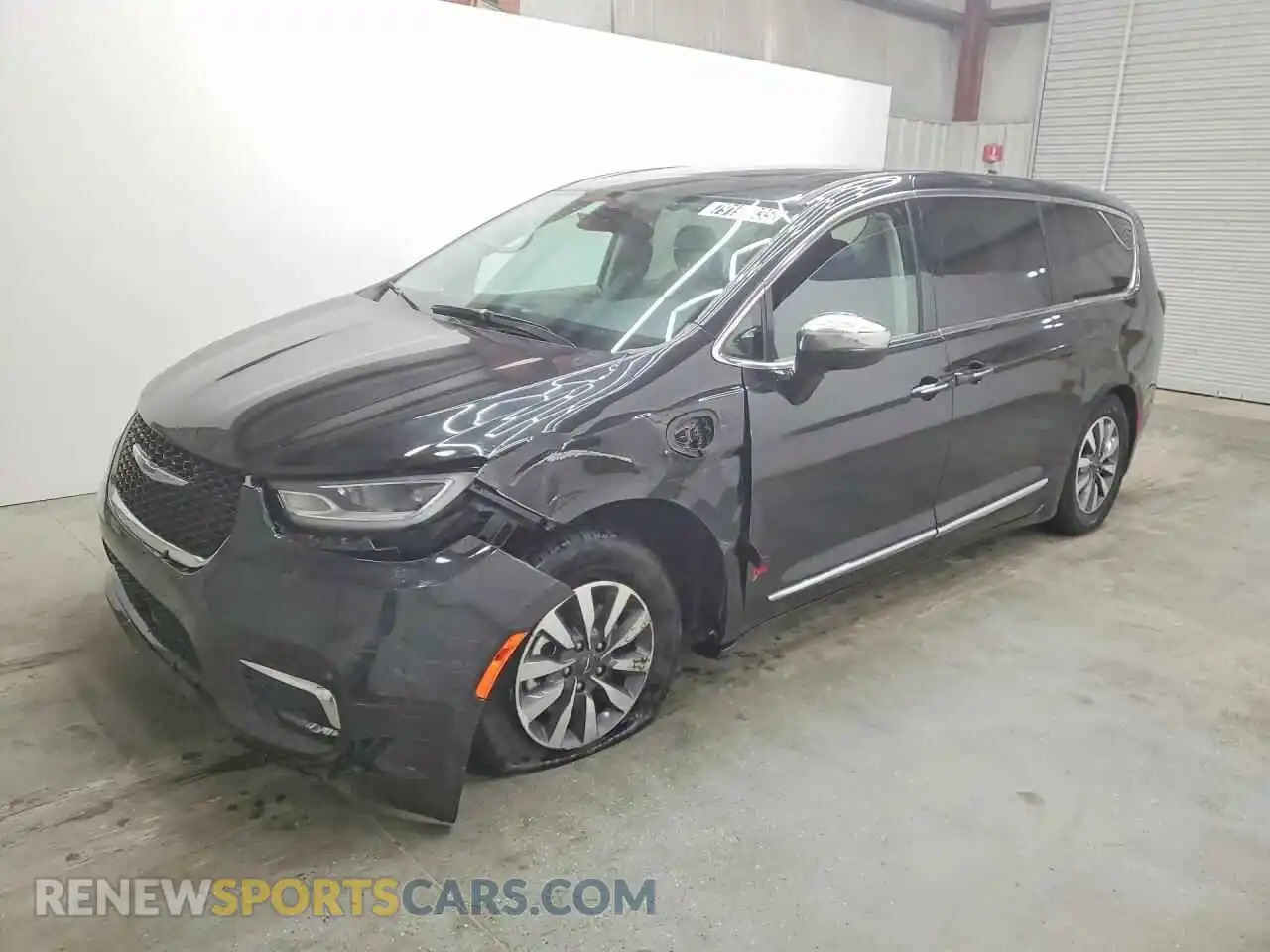1 Photograph of a damaged car 2C4RC1S70PR604162 CHRYSLER PACIFICA 2023