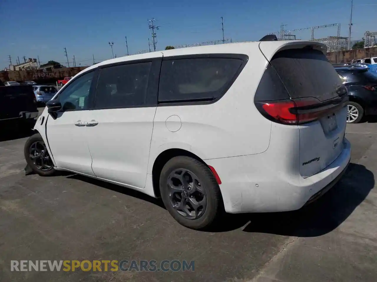 2 Photograph of a damaged car 2C4RC1S72PR589177 CHRYSLER PACIFICA 2023
