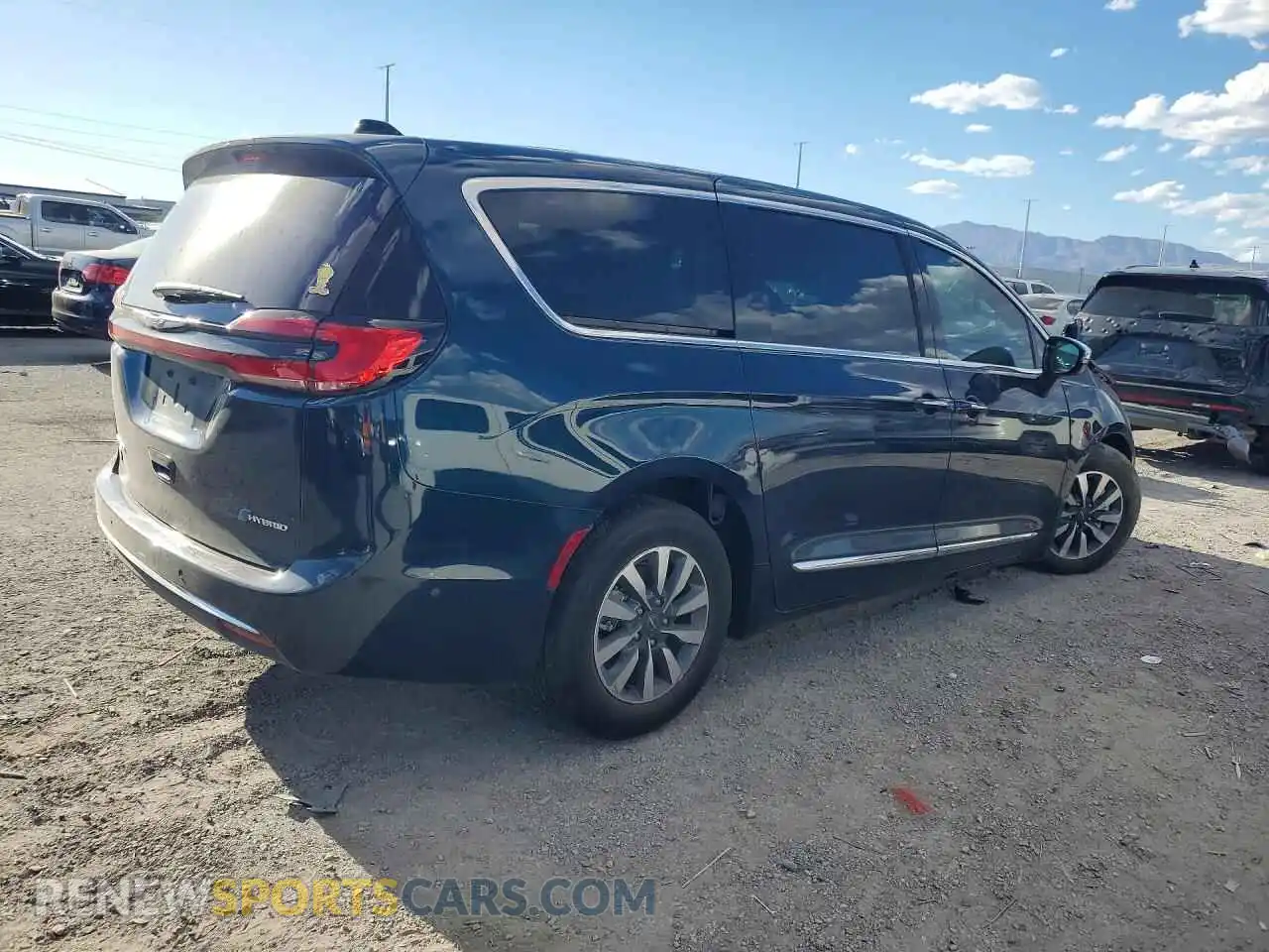 3 Photograph of a damaged car 2C4RC1S73PR630979 CHRYSLER PACIFICA 2023