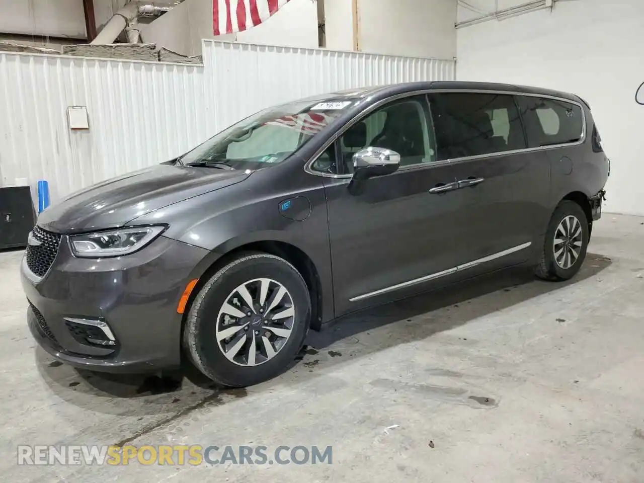 1 Photograph of a damaged car 2C4RC1S75PR592297 CHRYSLER PACIFICA 2023