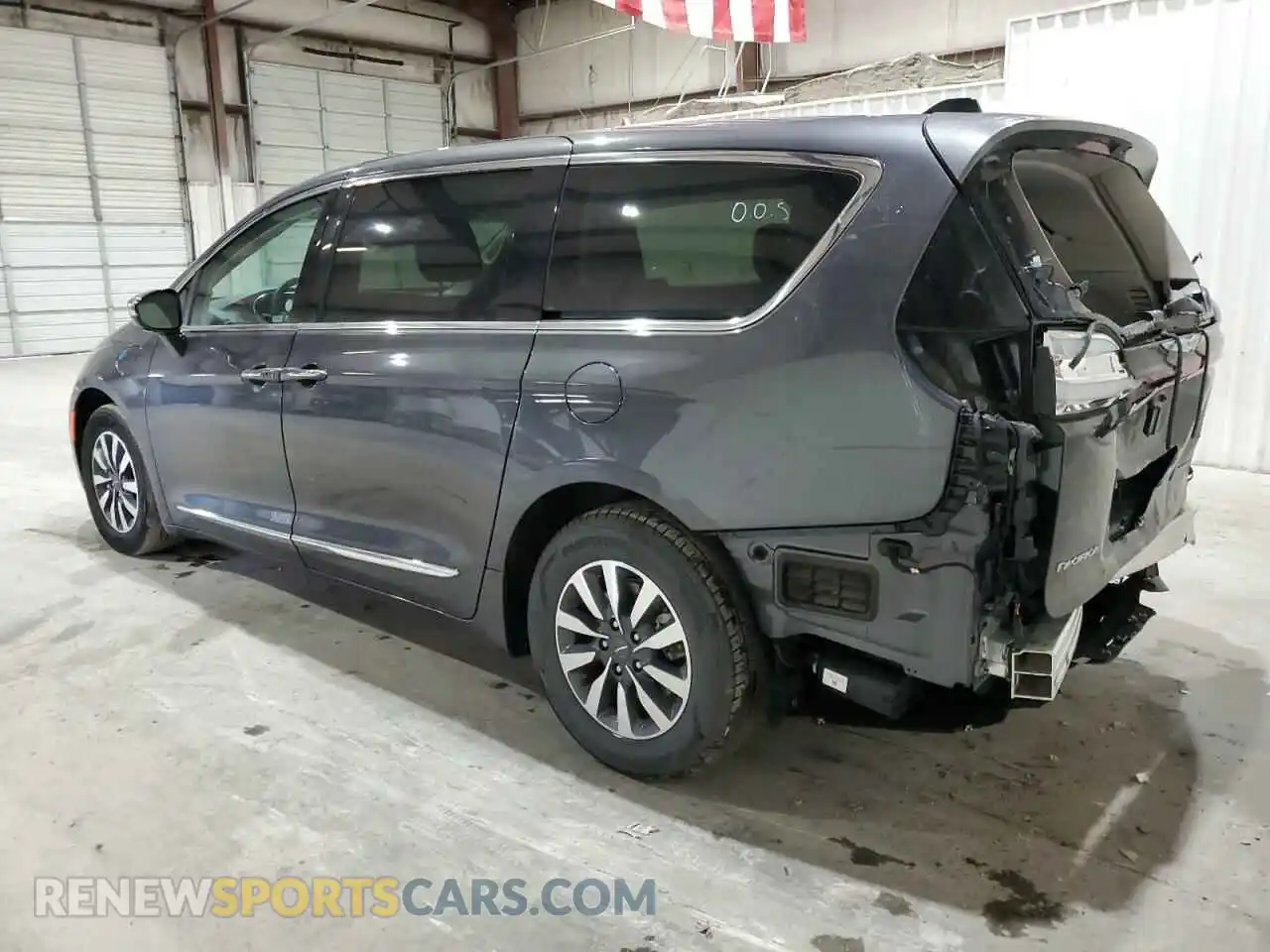 2 Photograph of a damaged car 2C4RC1S75PR592297 CHRYSLER PACIFICA 2023