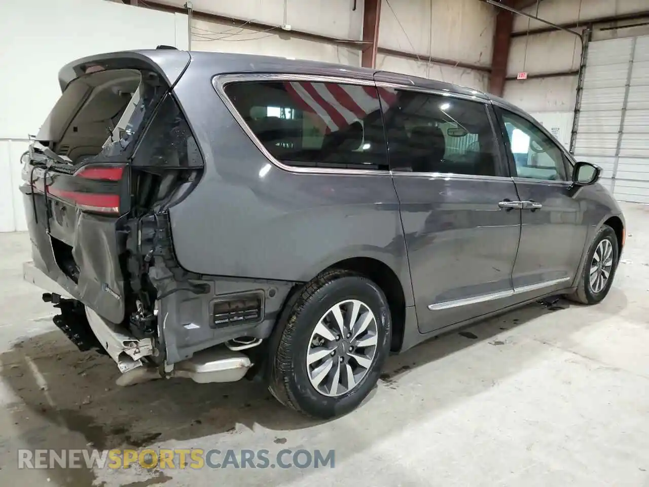 3 Photograph of a damaged car 2C4RC1S75PR592297 CHRYSLER PACIFICA 2023