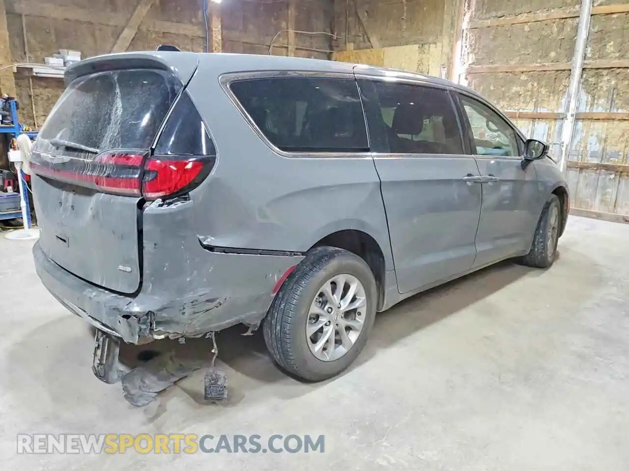 3 Photograph of a damaged car 2C4RC3BG7PR544487 CHRYSLER PACIFICA 2023