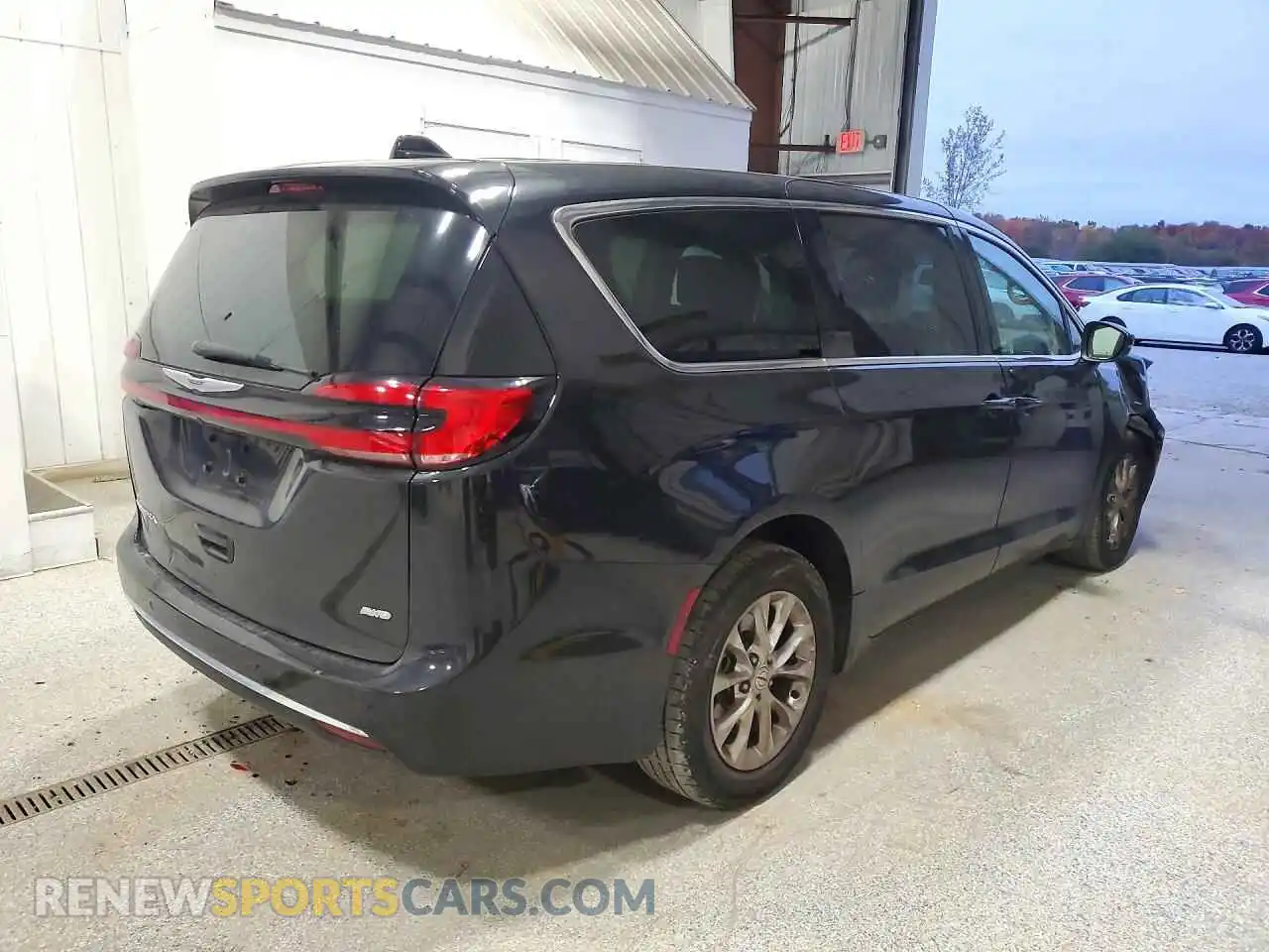 3 Photograph of a damaged car 2C4RC3BG9PR504007 CHRYSLER PACIFICA 2023